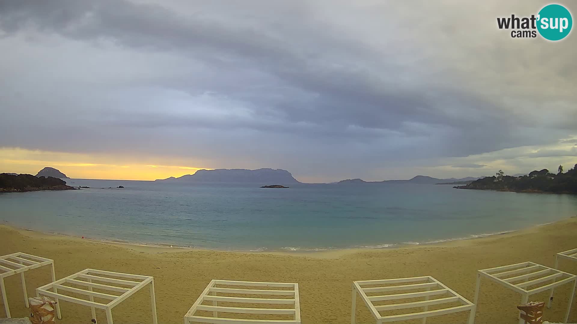 Web kamera uživo plaža Cala Sassari – Golfo Aranci – Sardinija