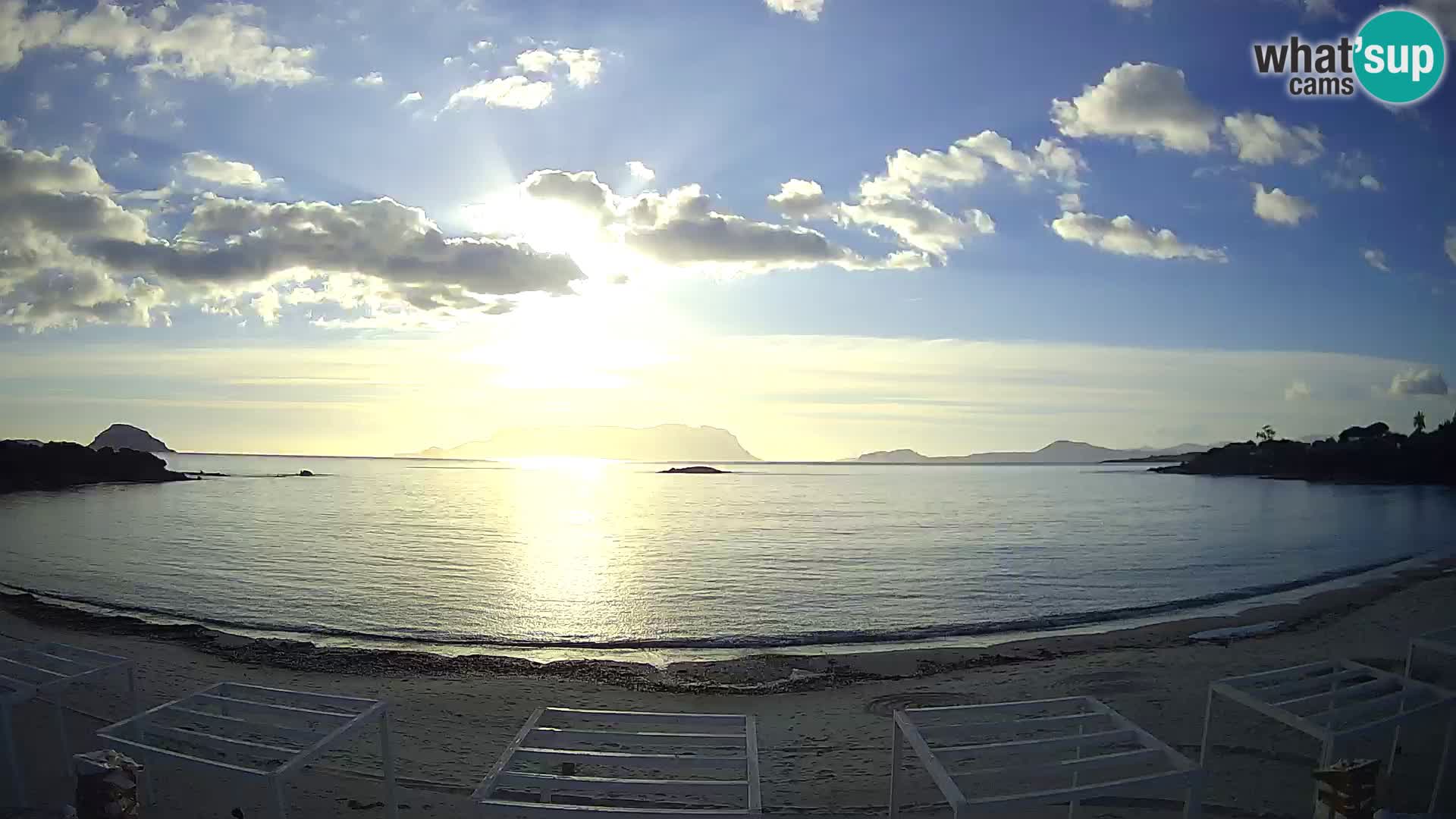 Web kamera uživo plaža Cala Sassari – Golfo Aranci – Sardinija