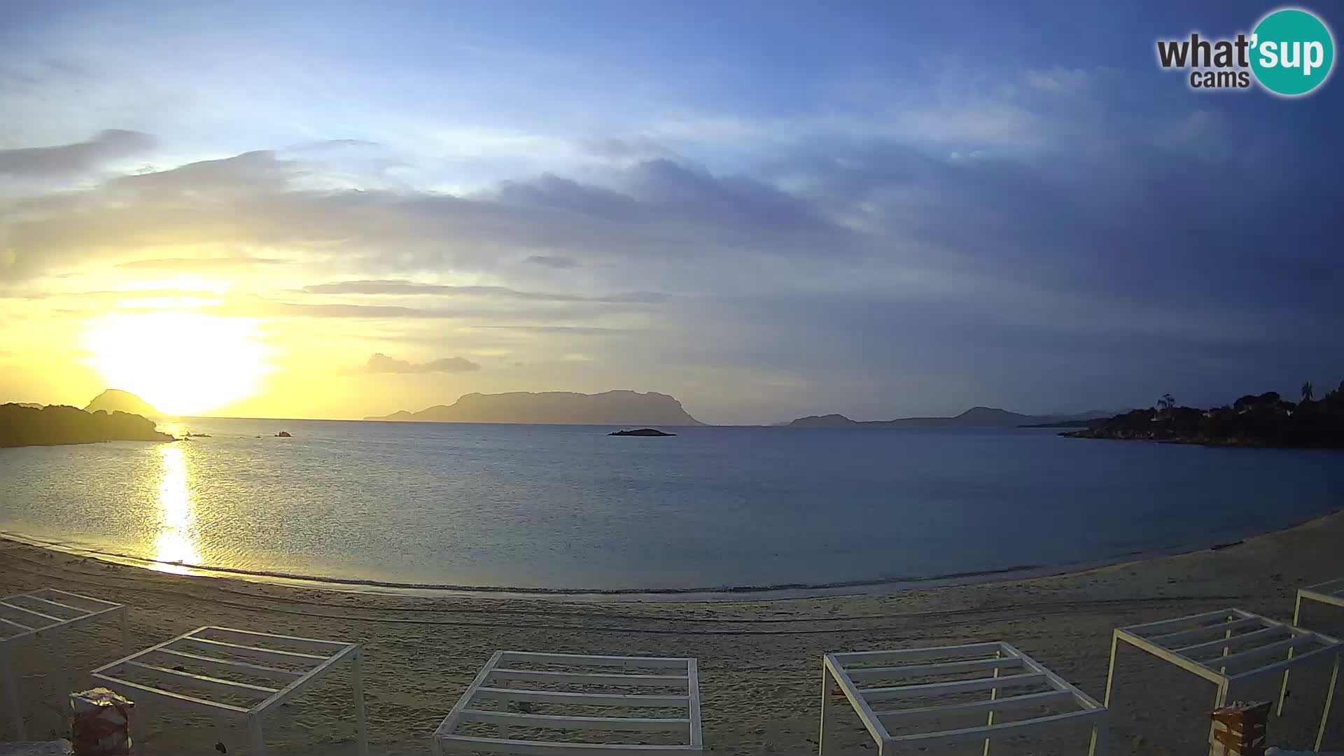 Web kamera uživo plaža Cala Sassari – Golfo Aranci – Sardinija