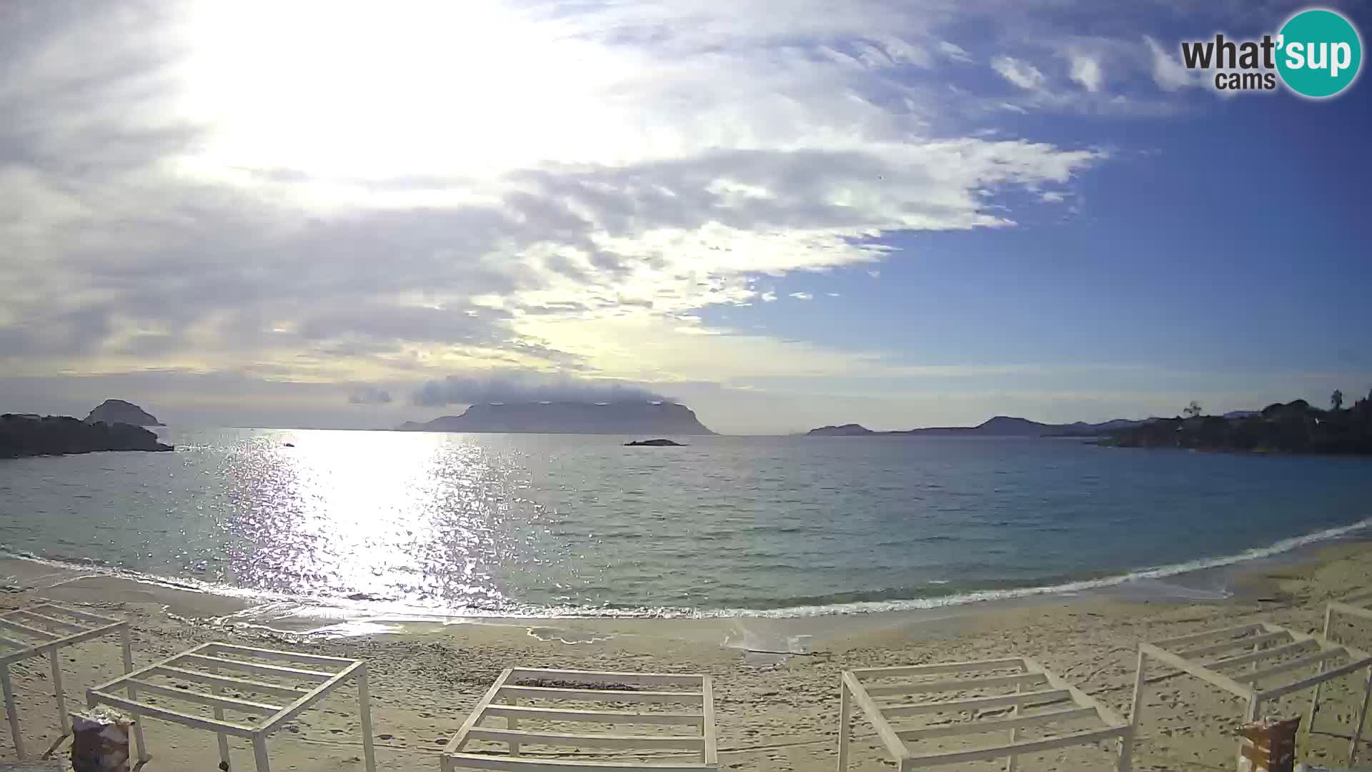 Plaža Cala Sassari Spletna kamera v živo Golfo Aranci – Sardinija