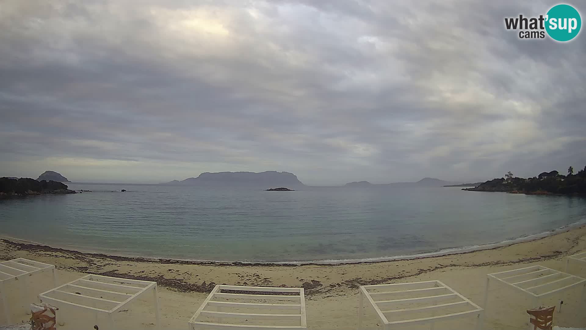 Web kamera uživo plaža Cala Sassari – Golfo Aranci – Sardinija