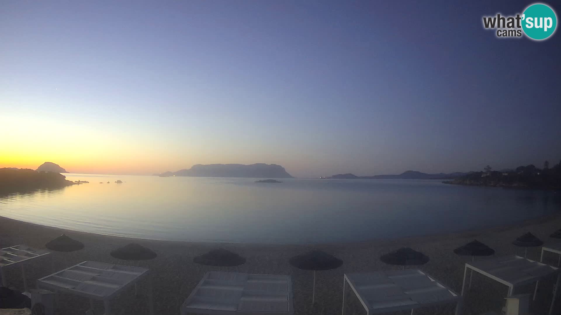 Web kamera uživo plaža Cala Sassari – Golfo Aranci – Sardinija