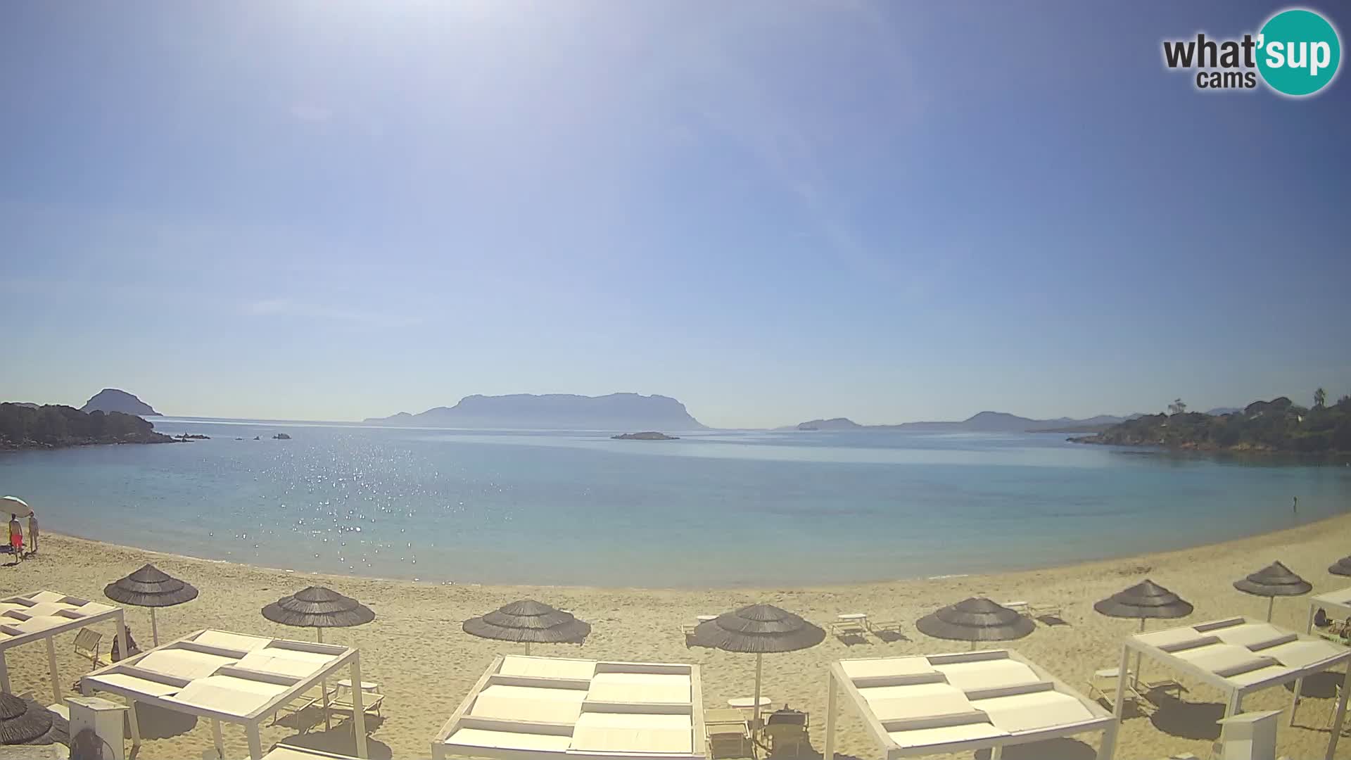 Plaža Cala Sassari Spletna kamera v živo Golfo Aranci – Sardinija