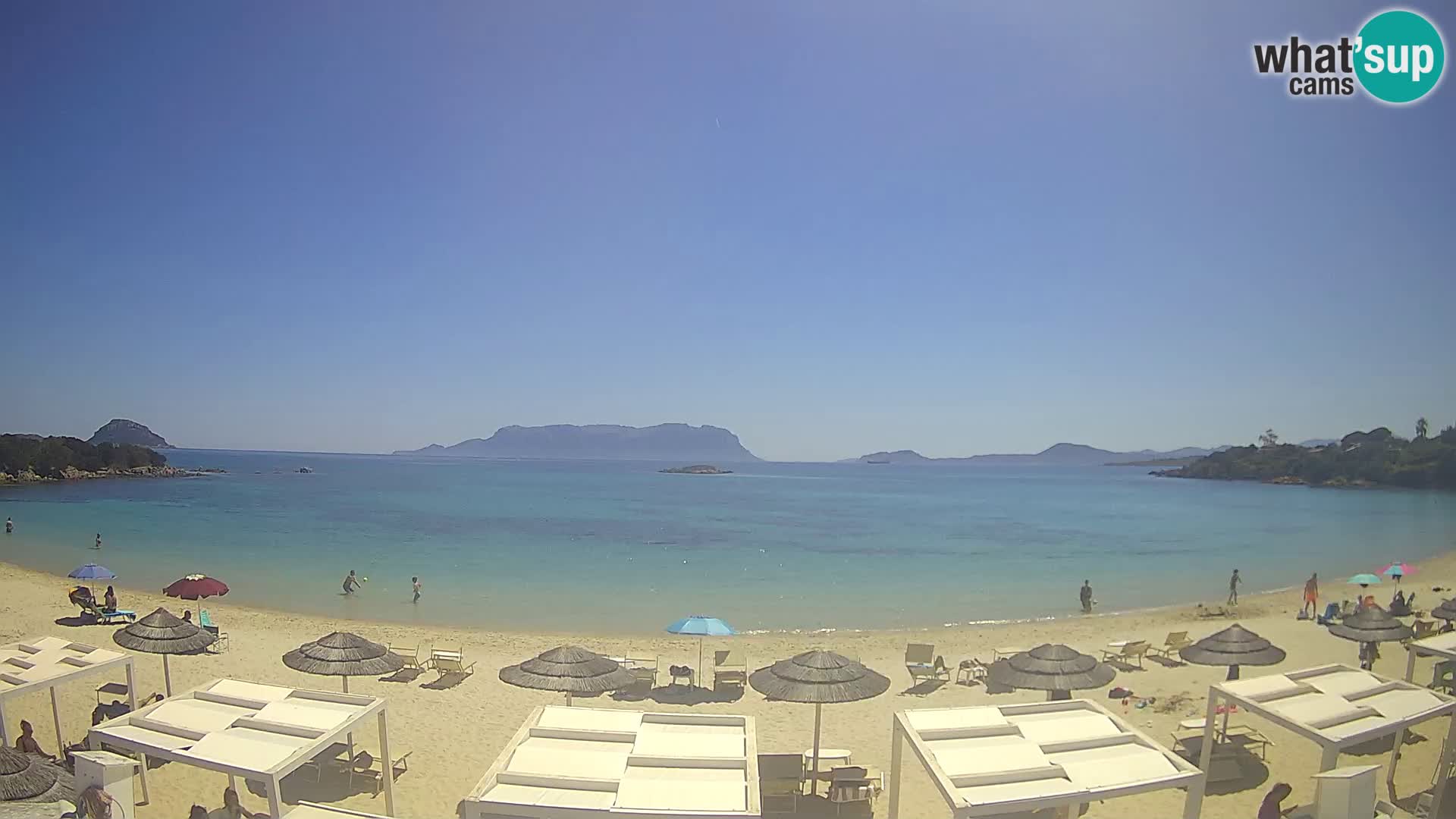 Plaža Cala Sassari Spletna kamera v živo Golfo Aranci – Sardinija