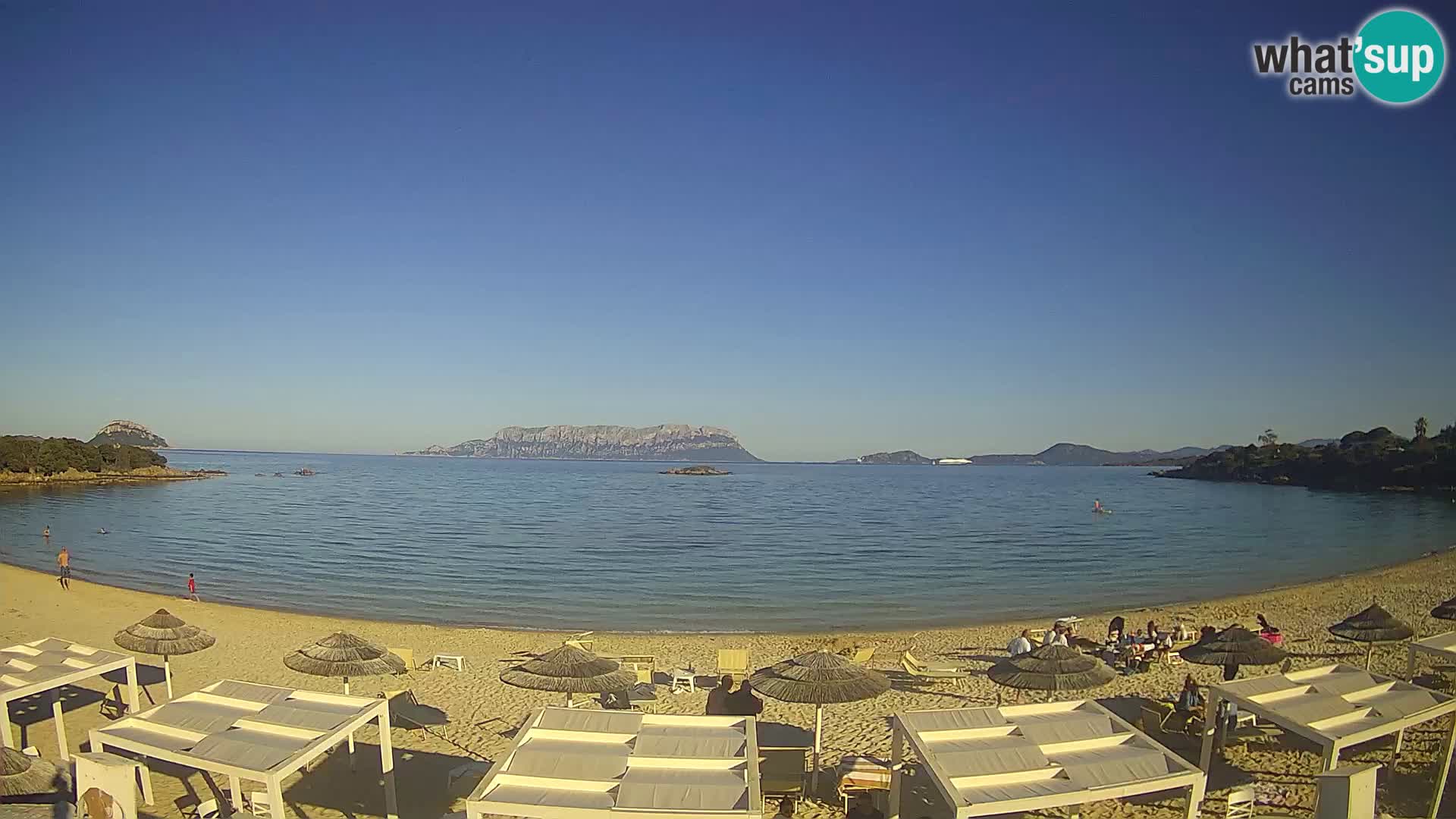 Plaža Cala Sassari Spletna kamera v živo Golfo Aranci – Sardinija