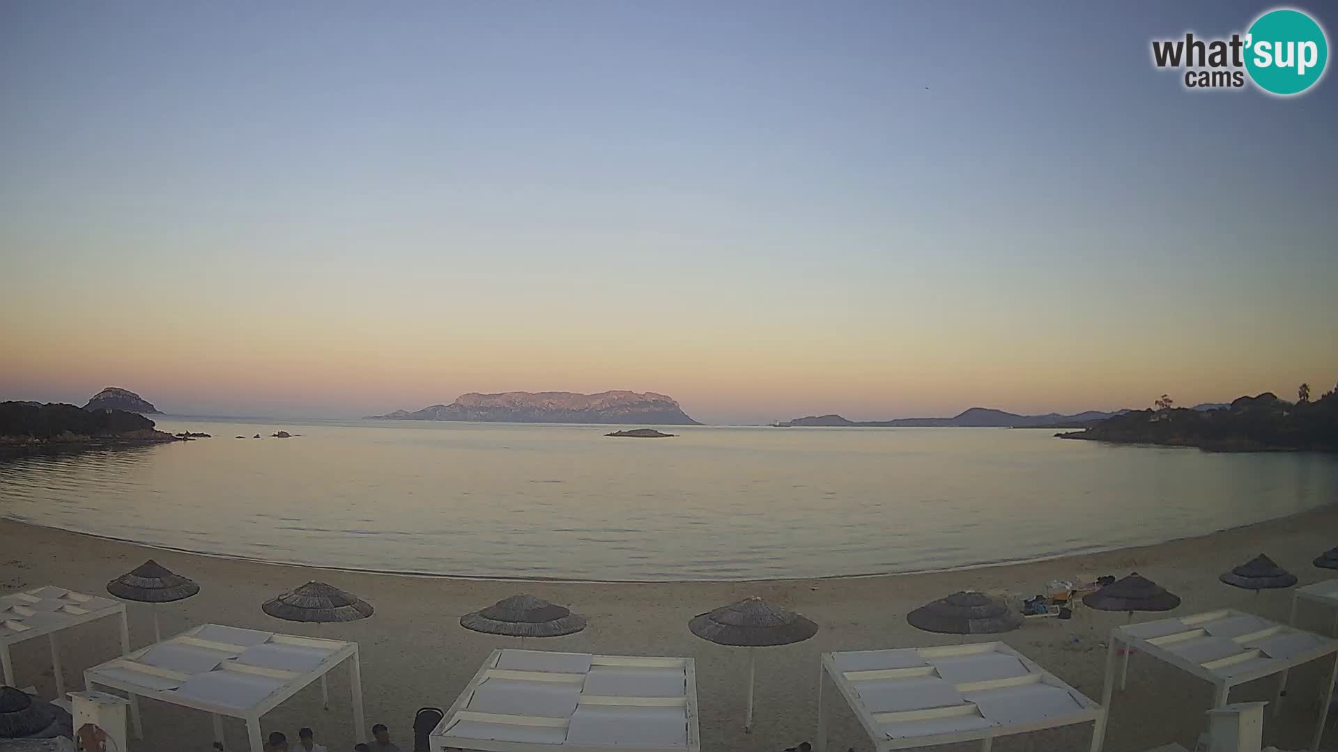 Plaža Cala Sassari Spletna kamera v živo Golfo Aranci – Sardinija