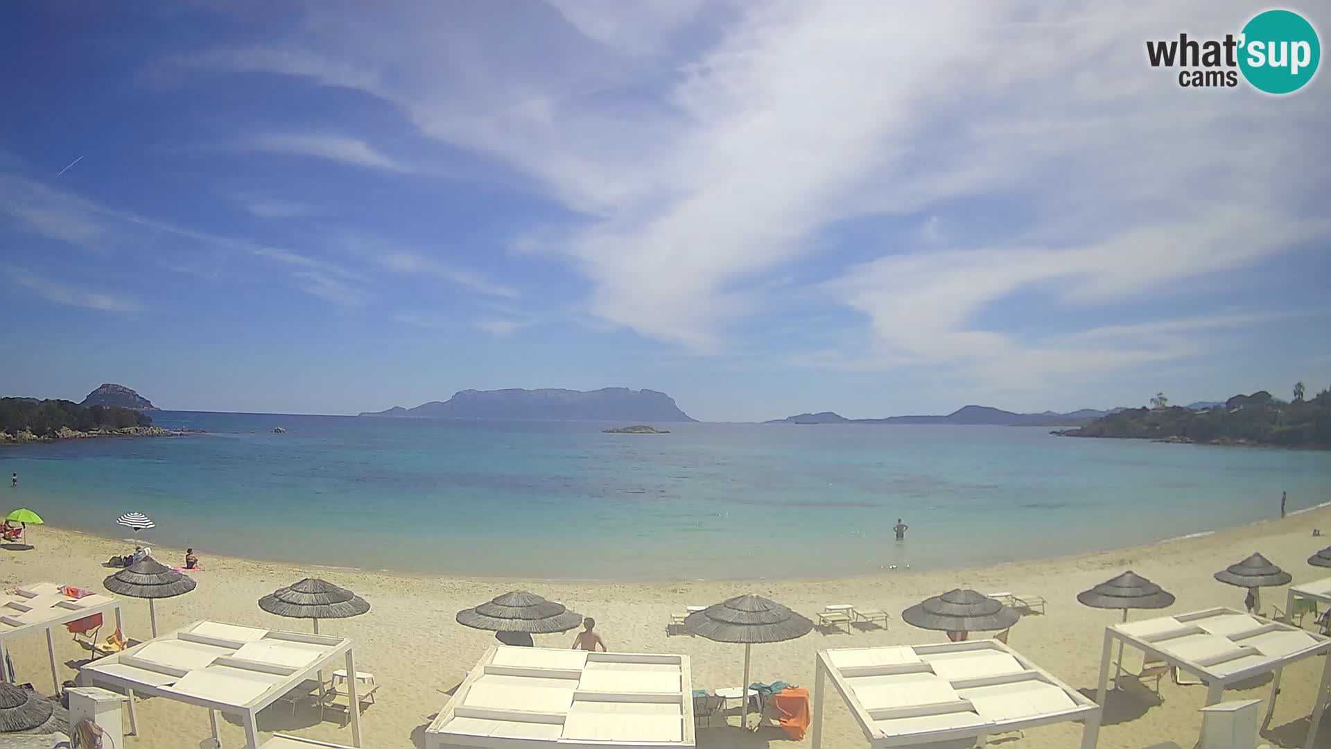 Plaža Cala Sassari Spletna kamera v živo Golfo Aranci – Sardinija