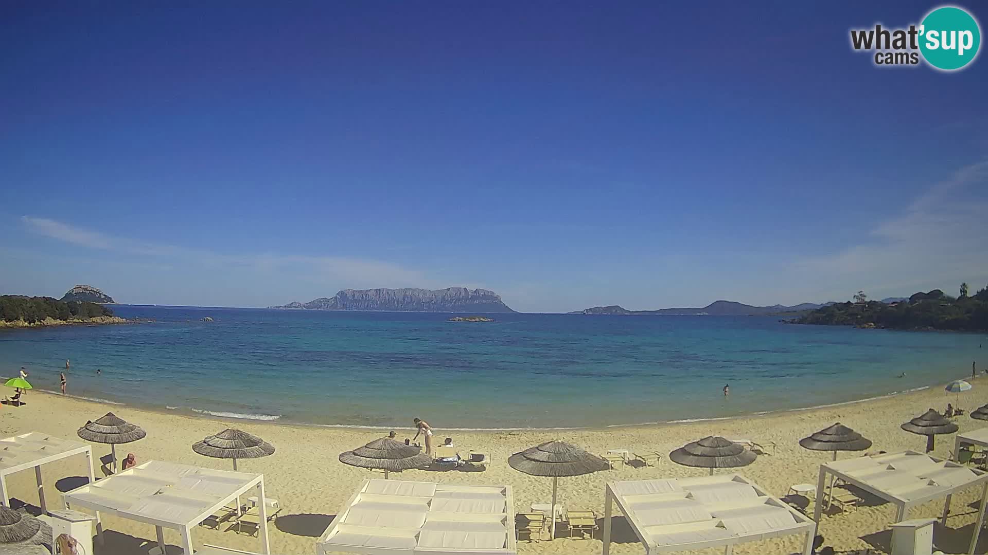 Plaža Cala Sassari Spletna kamera v živo Golfo Aranci – Sardinija