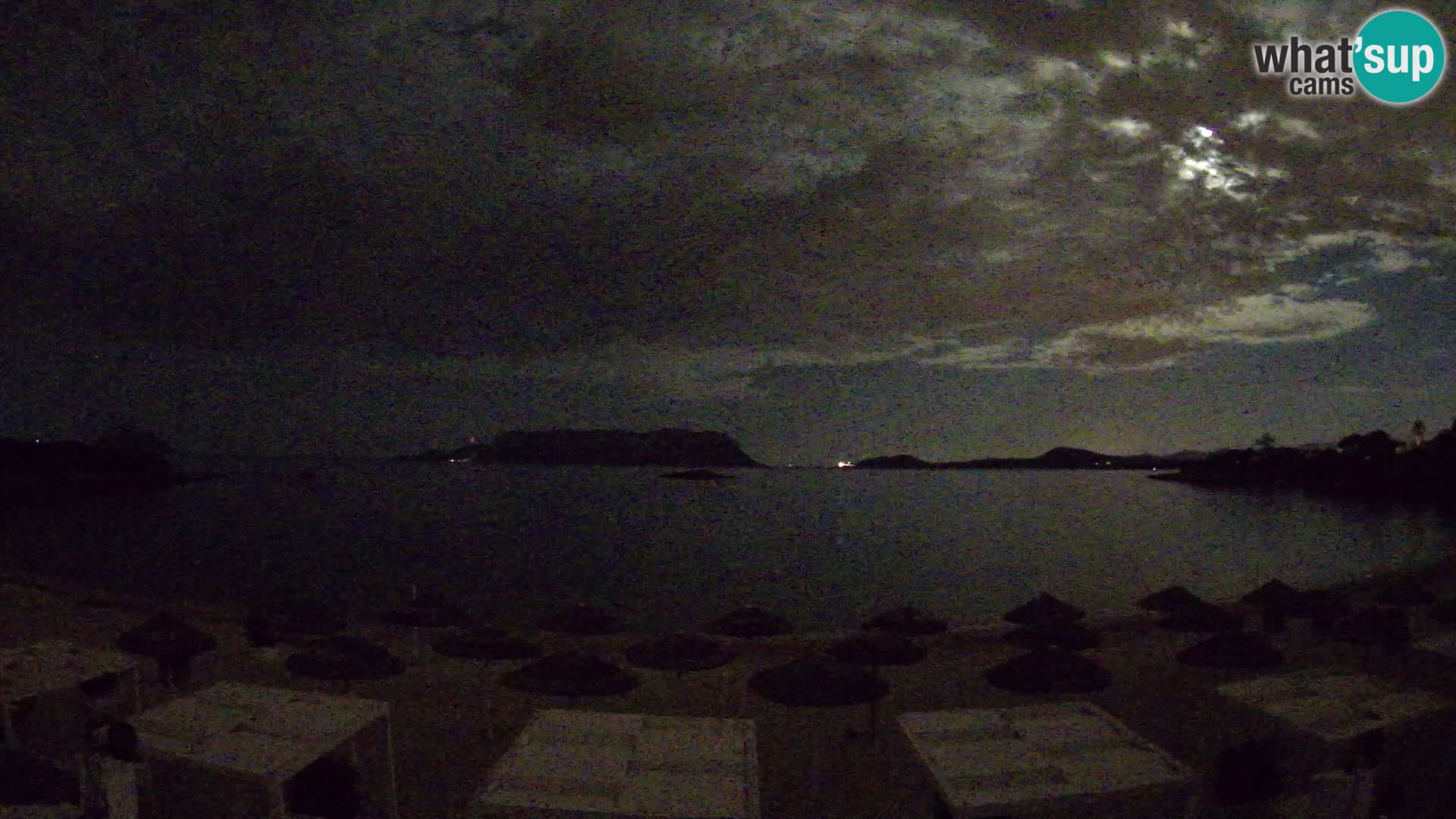 Web kamera uživo plaža Cala Sassari – Golfo Aranci – Sardinija