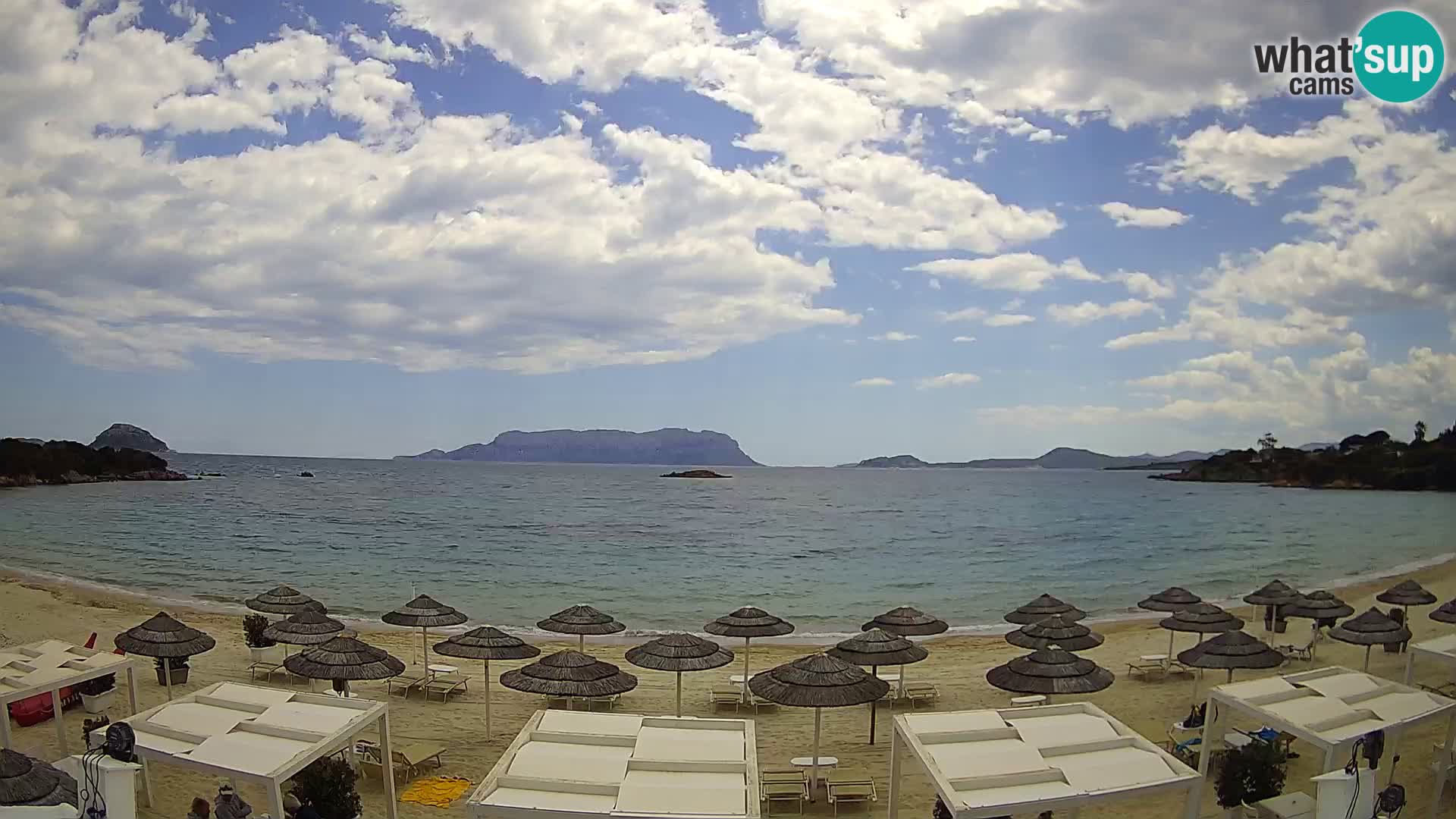 Plaža Cala Sassari Spletna kamera v živo Golfo Aranci – Sardinija