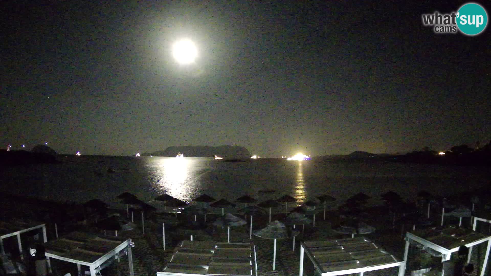 Plaža Cala Sassari Spletna kamera v živo Golfo Aranci – Sardinija