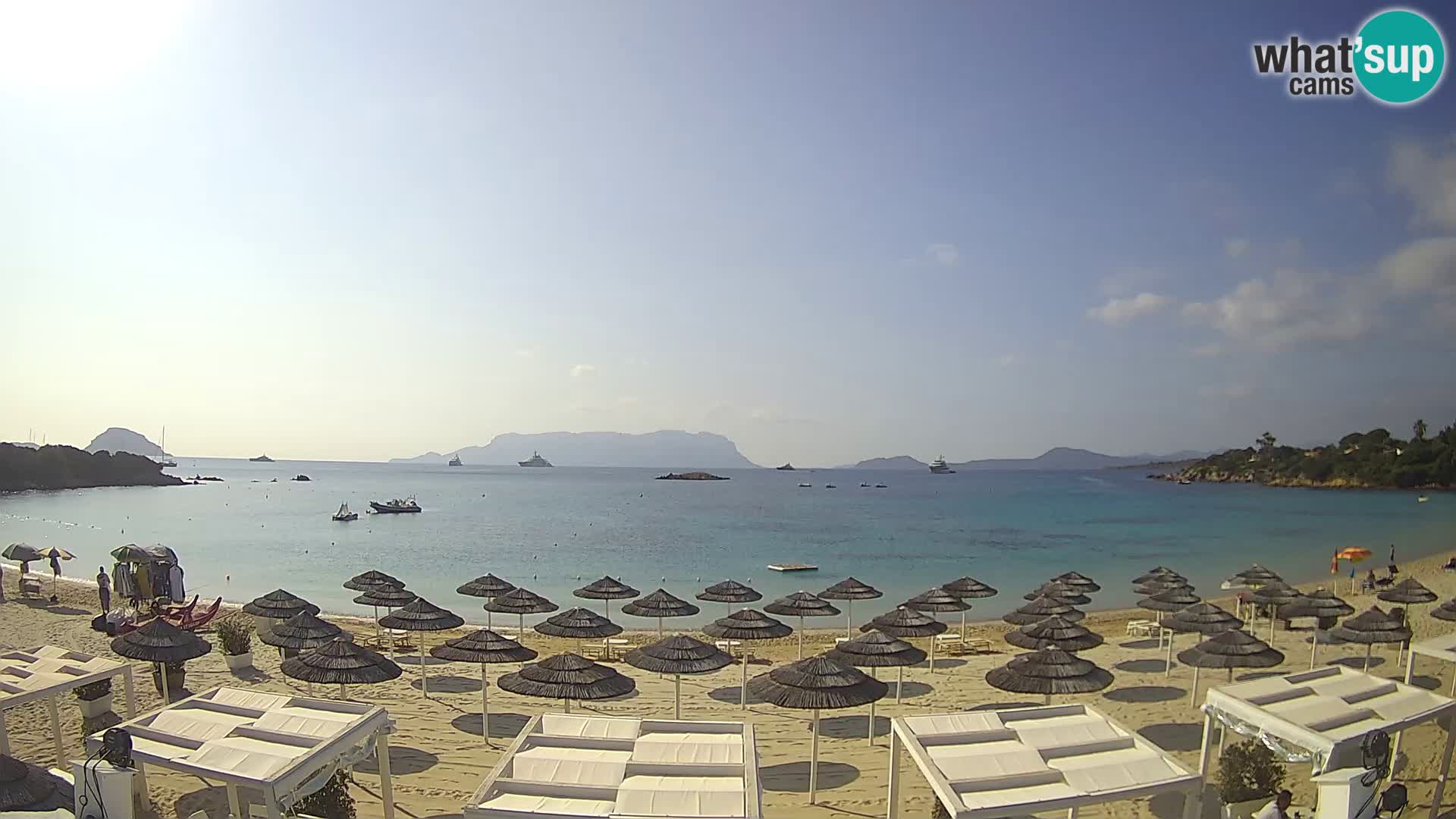 Plaža Cala Sassari Spletna kamera v živo Golfo Aranci – Sardinija
