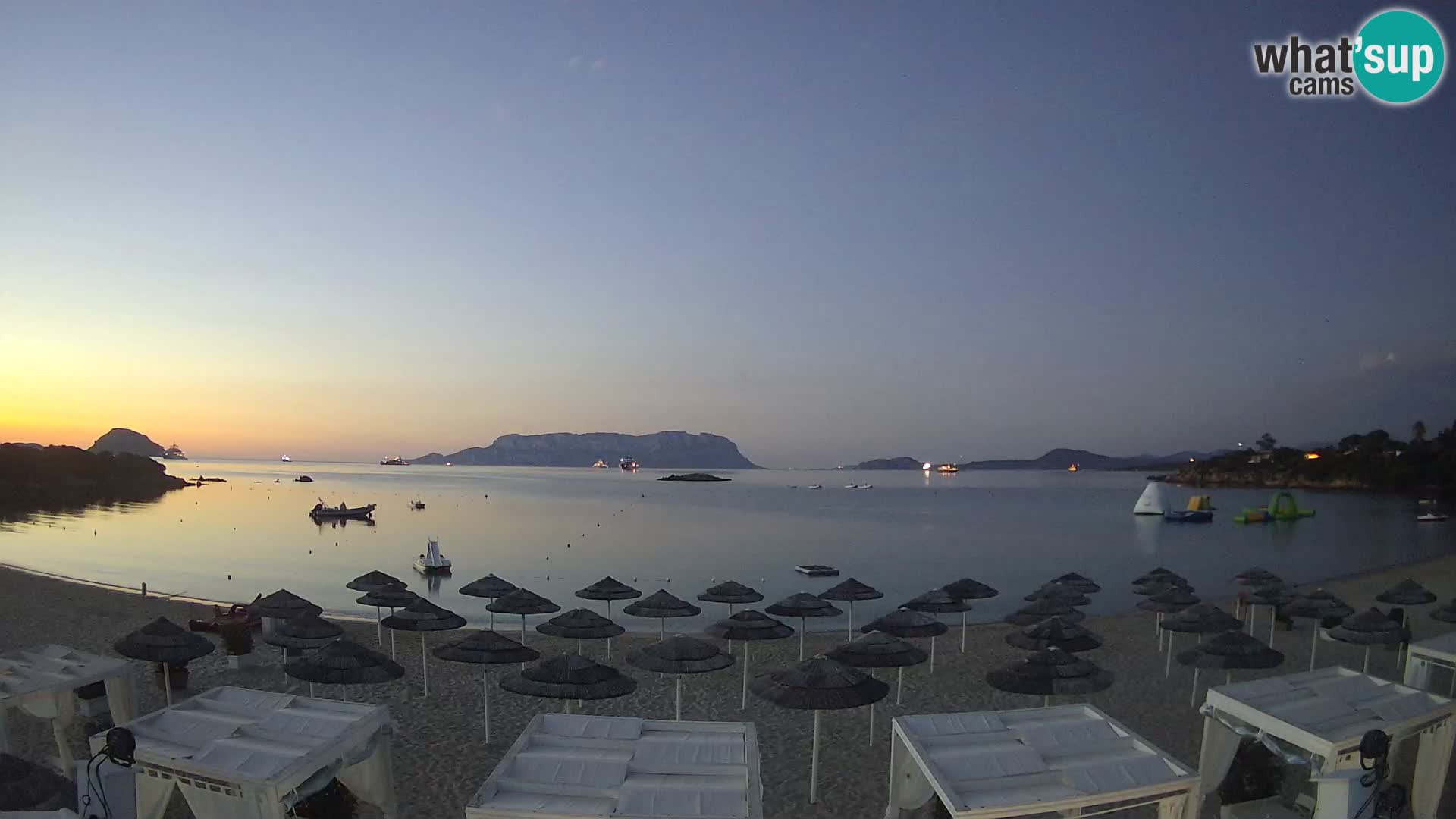 Web kamera uživo plaža Cala Sassari – Golfo Aranci – Sardinija
