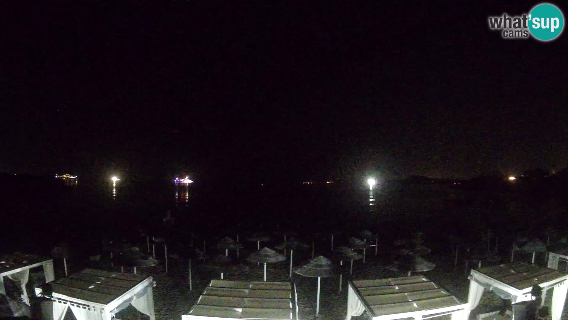 Plaža Cala Sassari Spletna kamera v živo Golfo Aranci – Sardinija