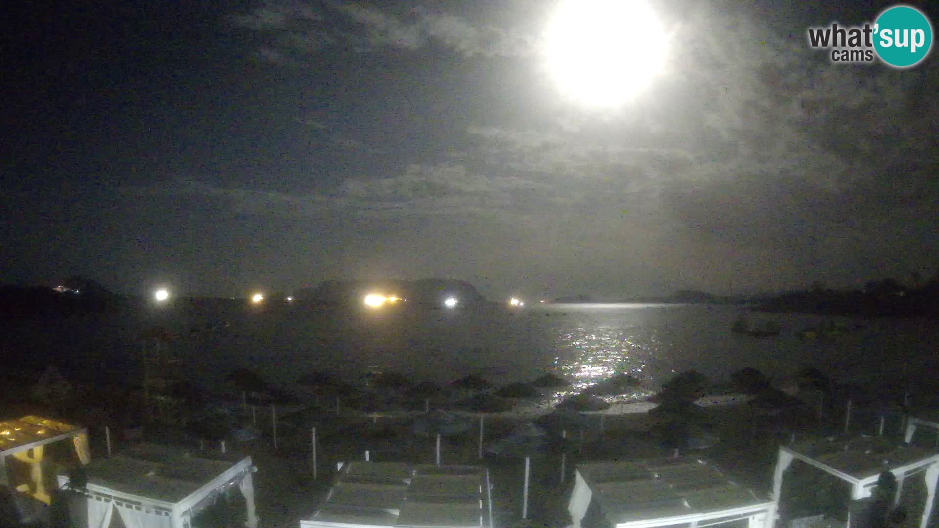Web kamera uživo plaža Cala Sassari – Golfo Aranci – Sardinija