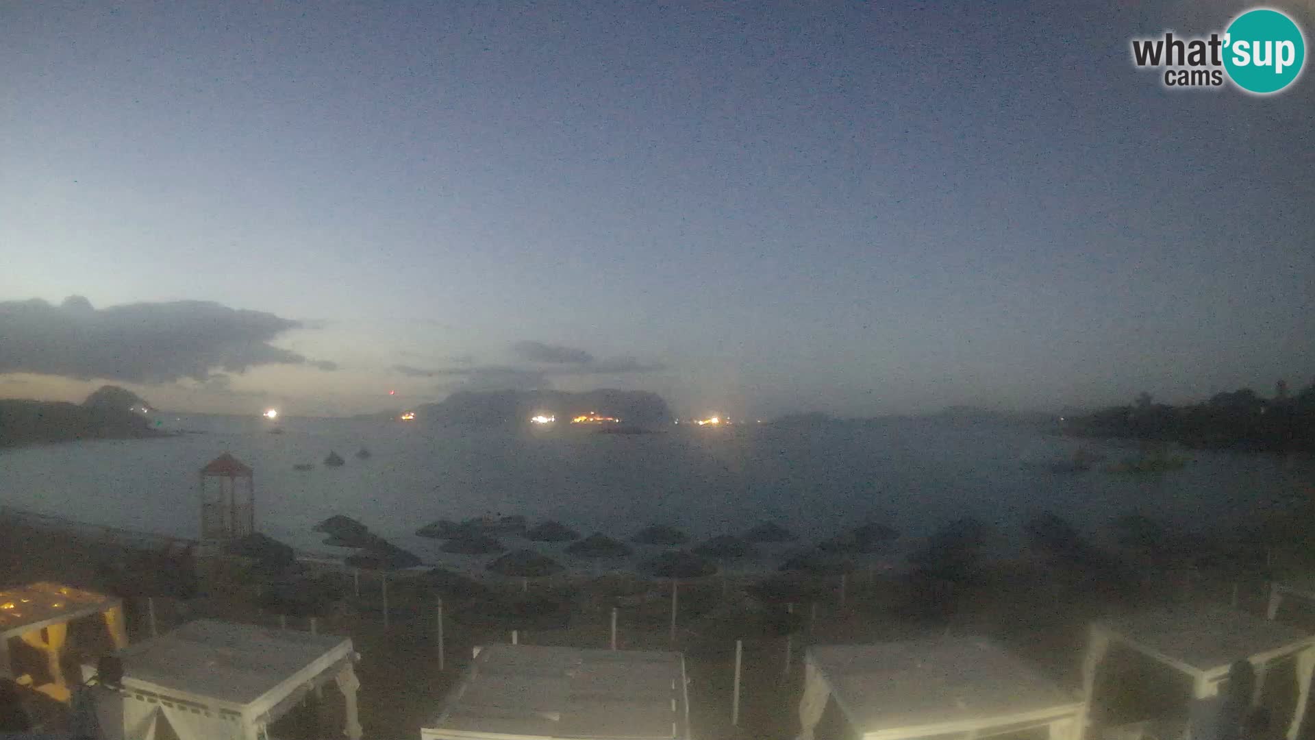 Web kamera uživo plaža Cala Sassari – Golfo Aranci – Sardinija
