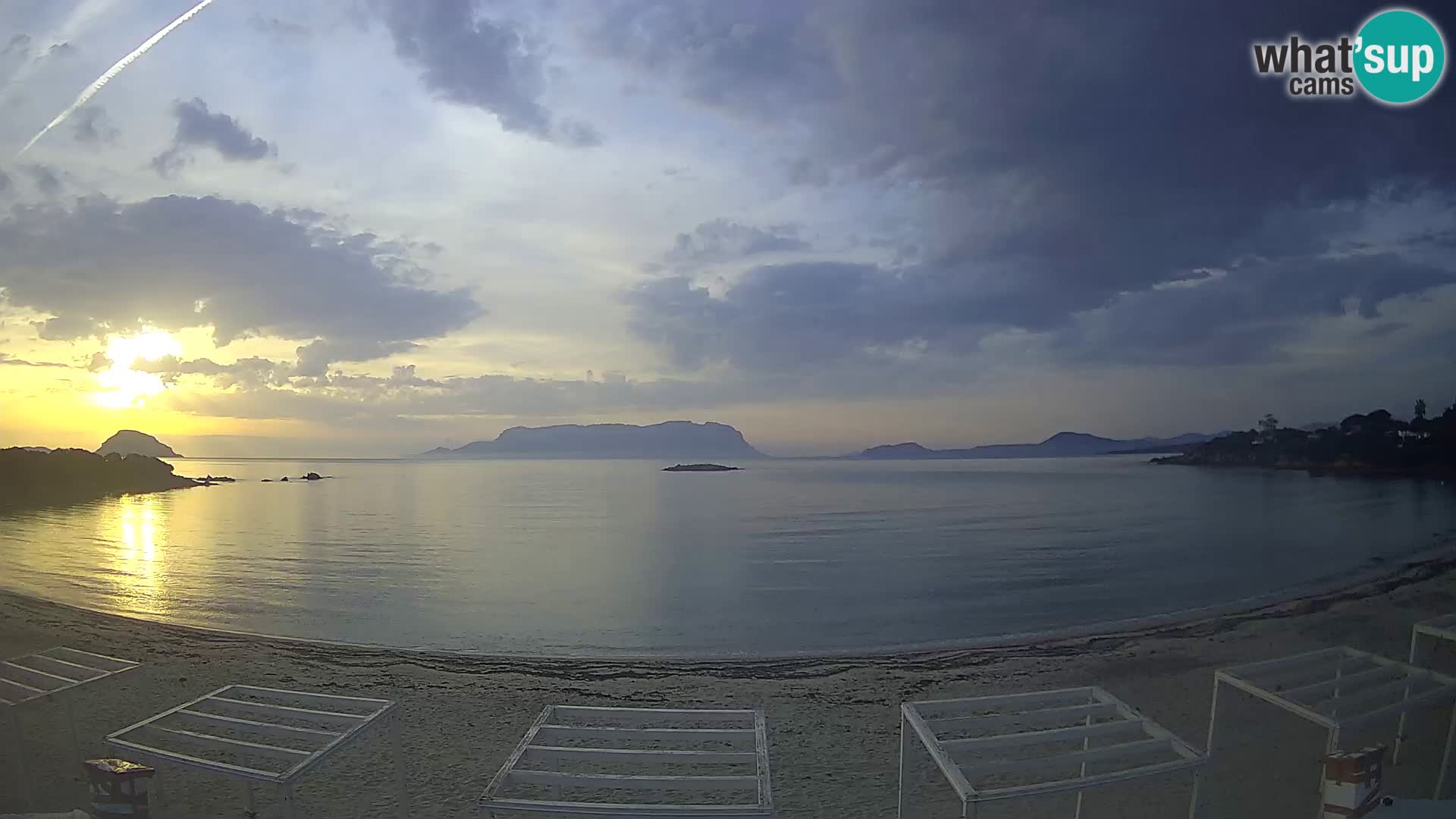 Plaža Cala Sassari Spletna kamera v živo Golfo Aranci – Sardinija