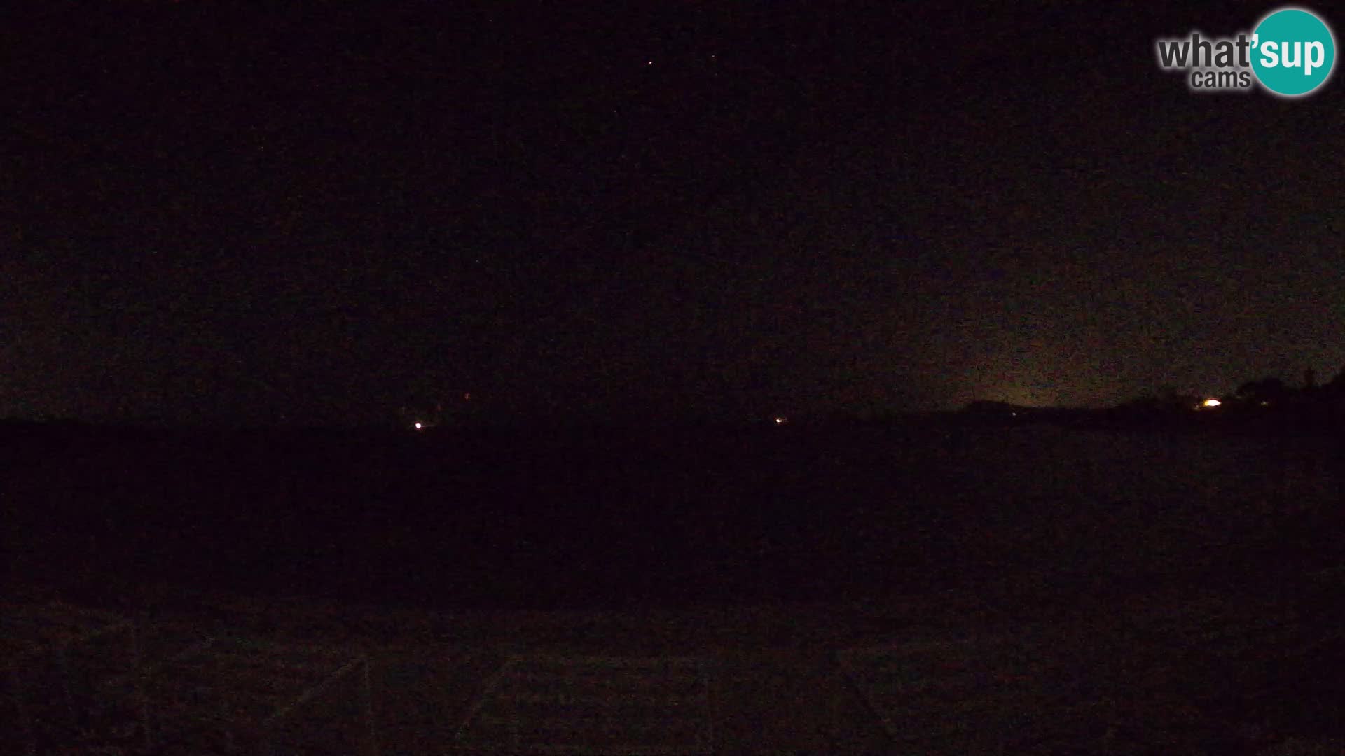 Plaža Cala Sassari Spletna kamera v živo Golfo Aranci – Sardinija