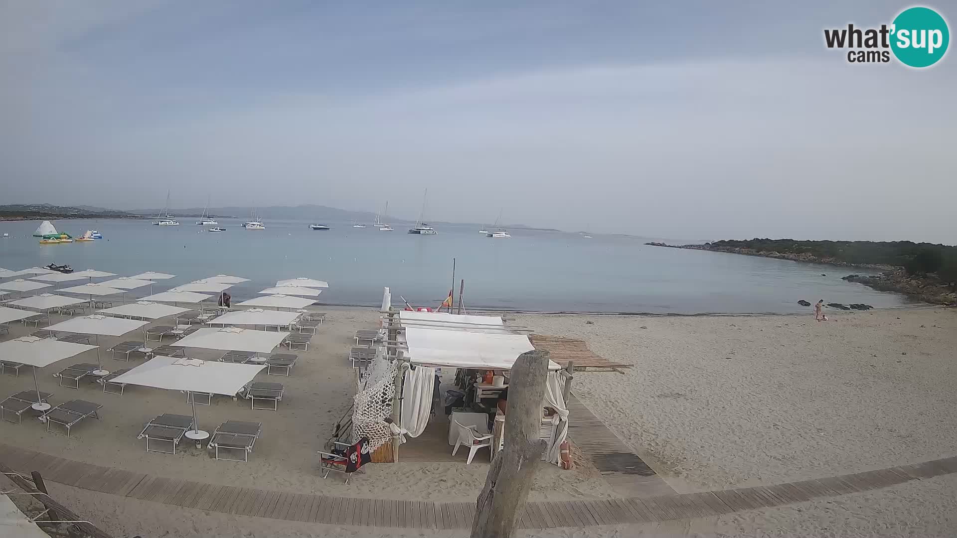 U živo plaža Cala Sabina – web kamera Golfo Aranci – Sardinija