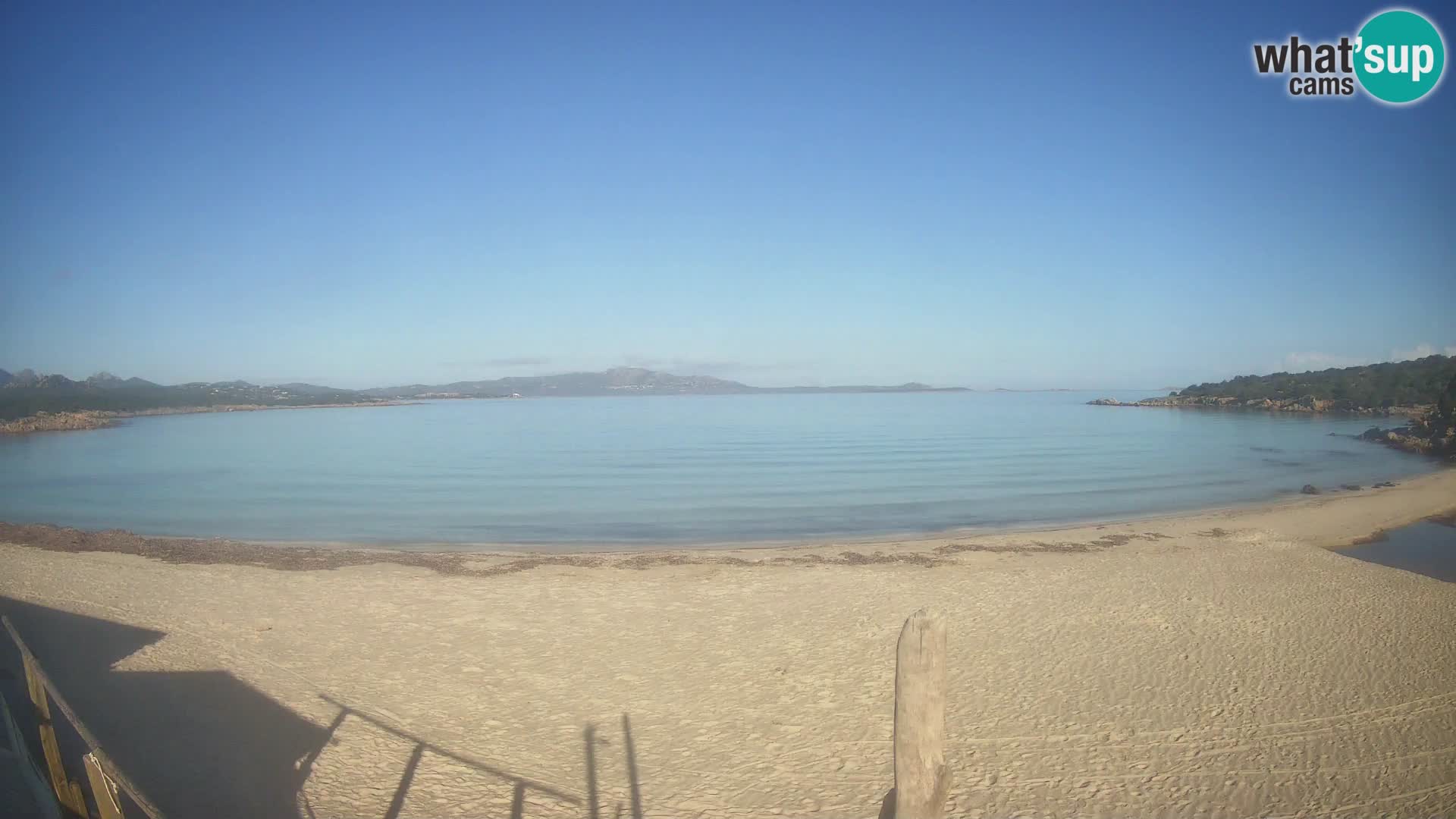 U živo plaža Cala Sabina – web kamera Golfo Aranci – Sardinija