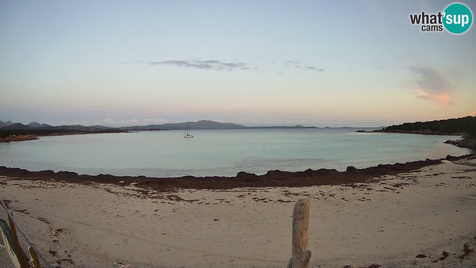 Live spiaggia Cala Sabina – webcam Golfo Aranci – Sardegna