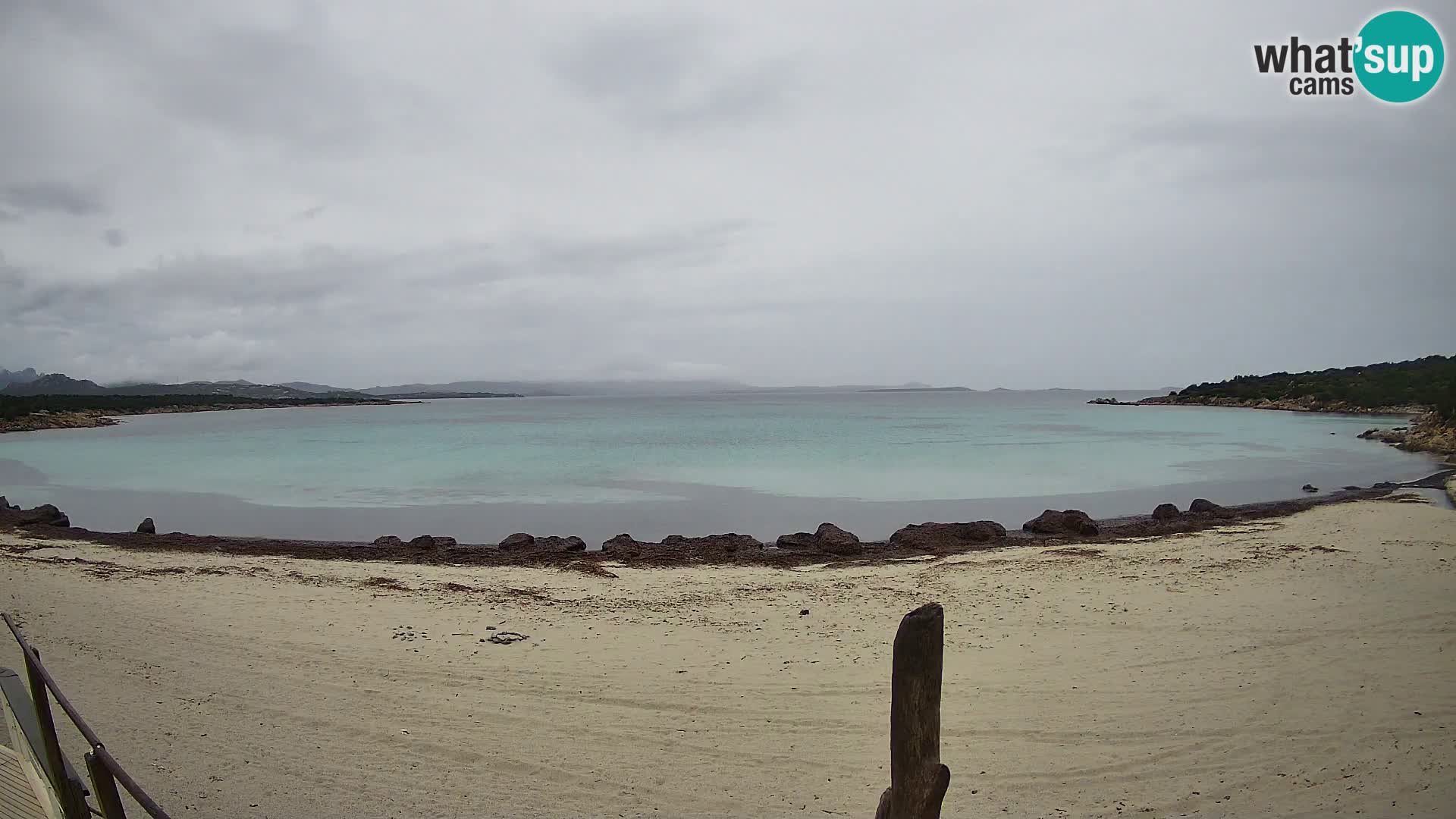 U živo plaža Cala Sabina – web kamera Golfo Aranci – Sardinija