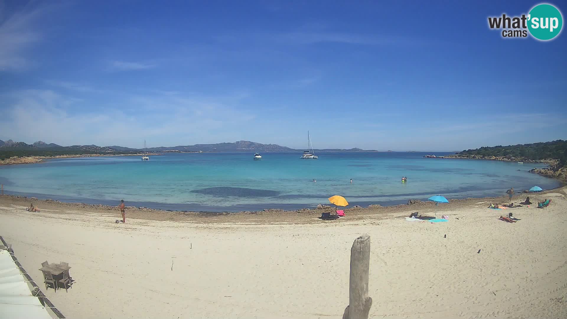 U živo plaža Cala Sabina – web kamera Golfo Aranci – Sardinija