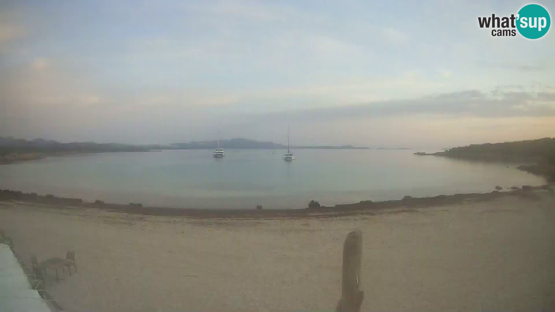 U živo plaža Cala Sabina – web kamera Golfo Aranci – Sardinija