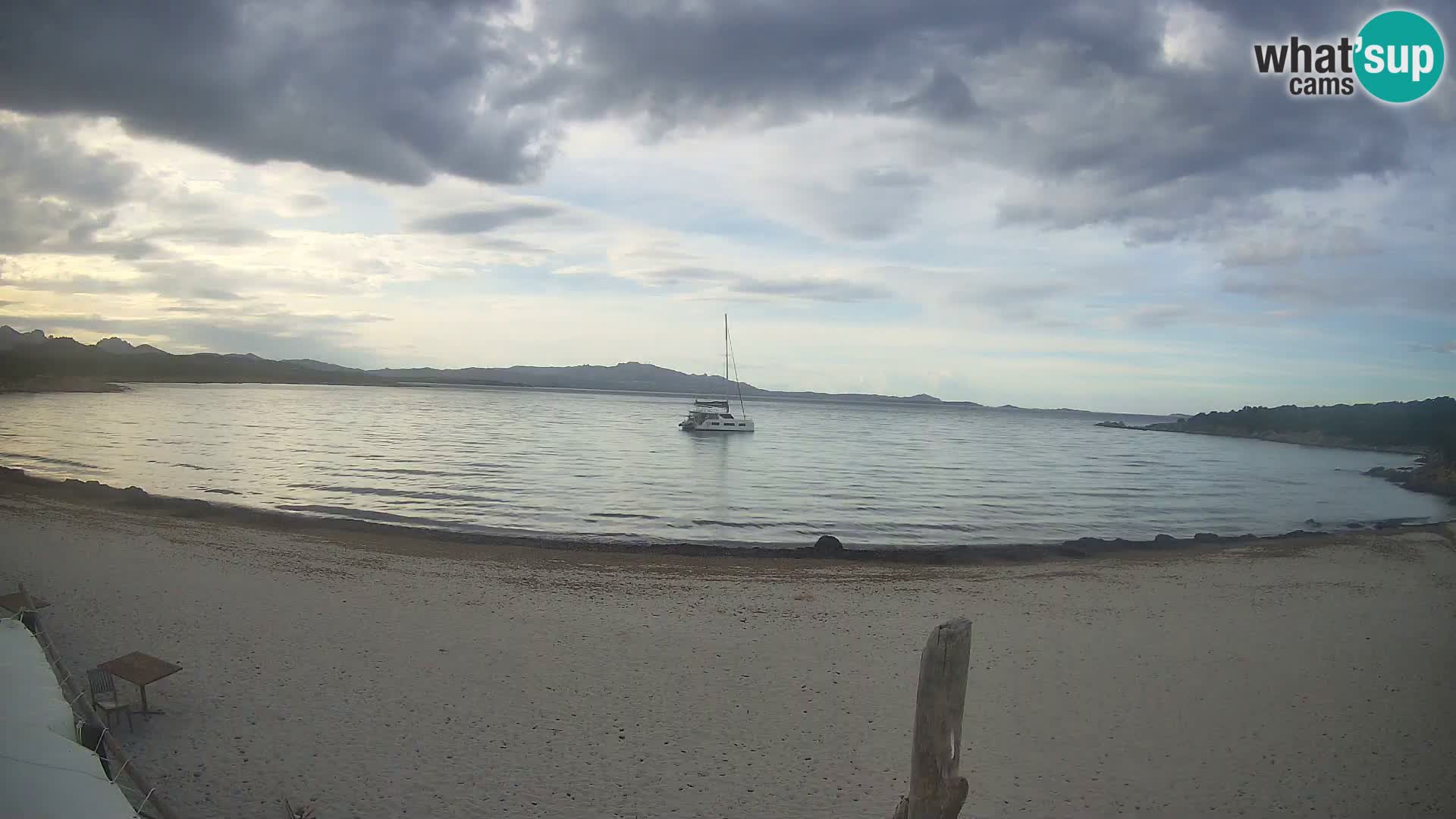 Live Cala Sabina plage – webcam Golfo Aranci – Sardaigne