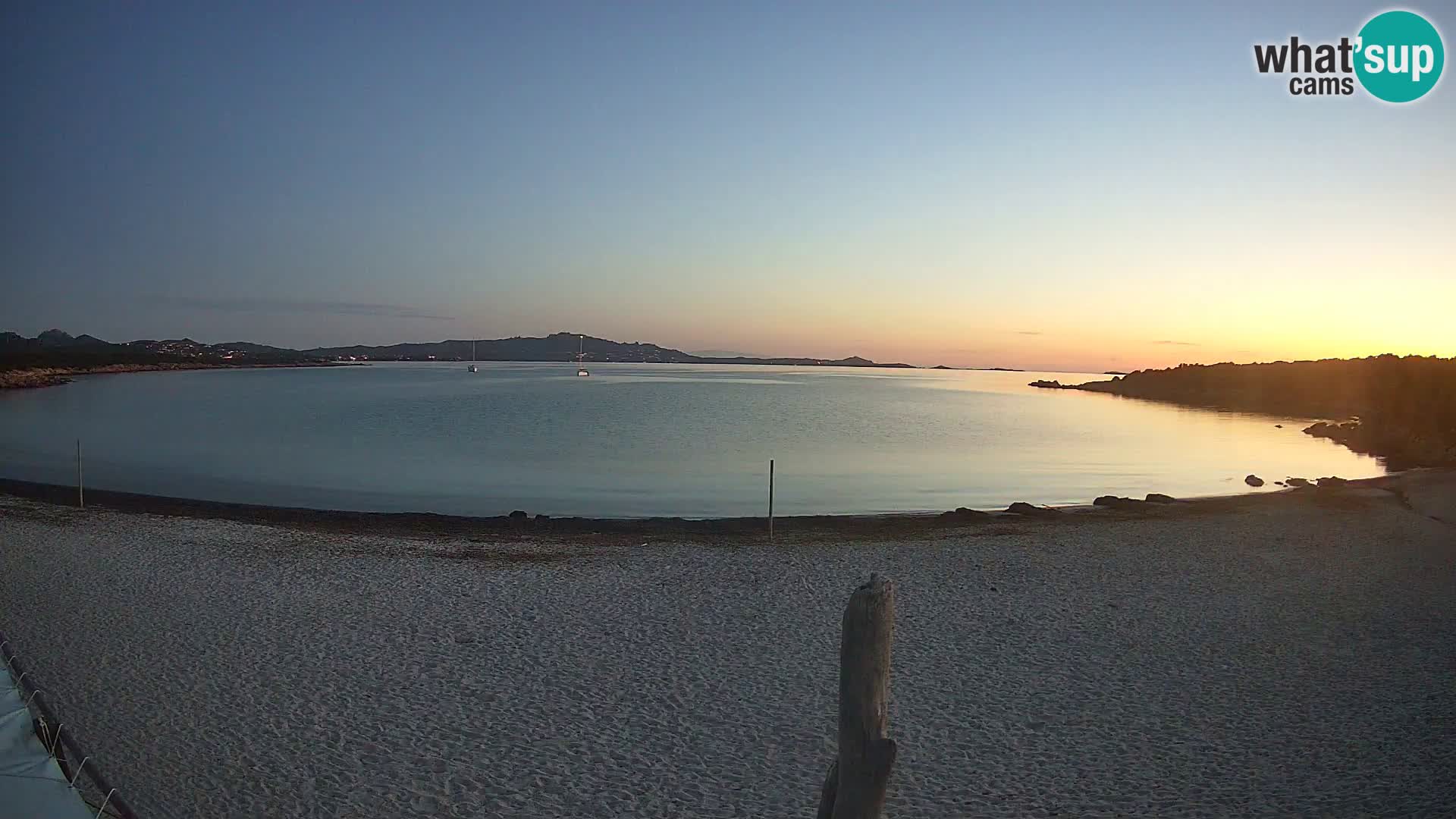 Live Cala Sabina beach – webcam Golfo Aranci – Sardinia