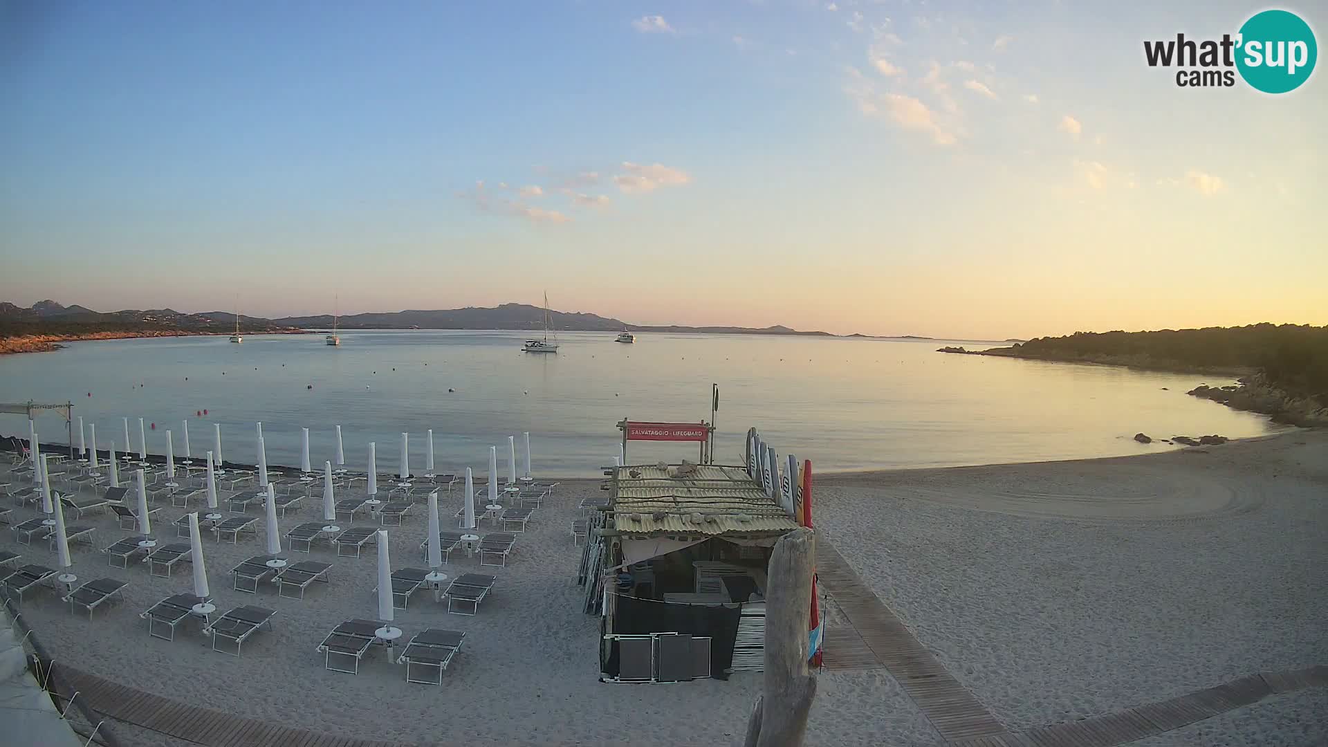 Live Cala Sabina plage – webcam Golfo Aranci – Sardaigne