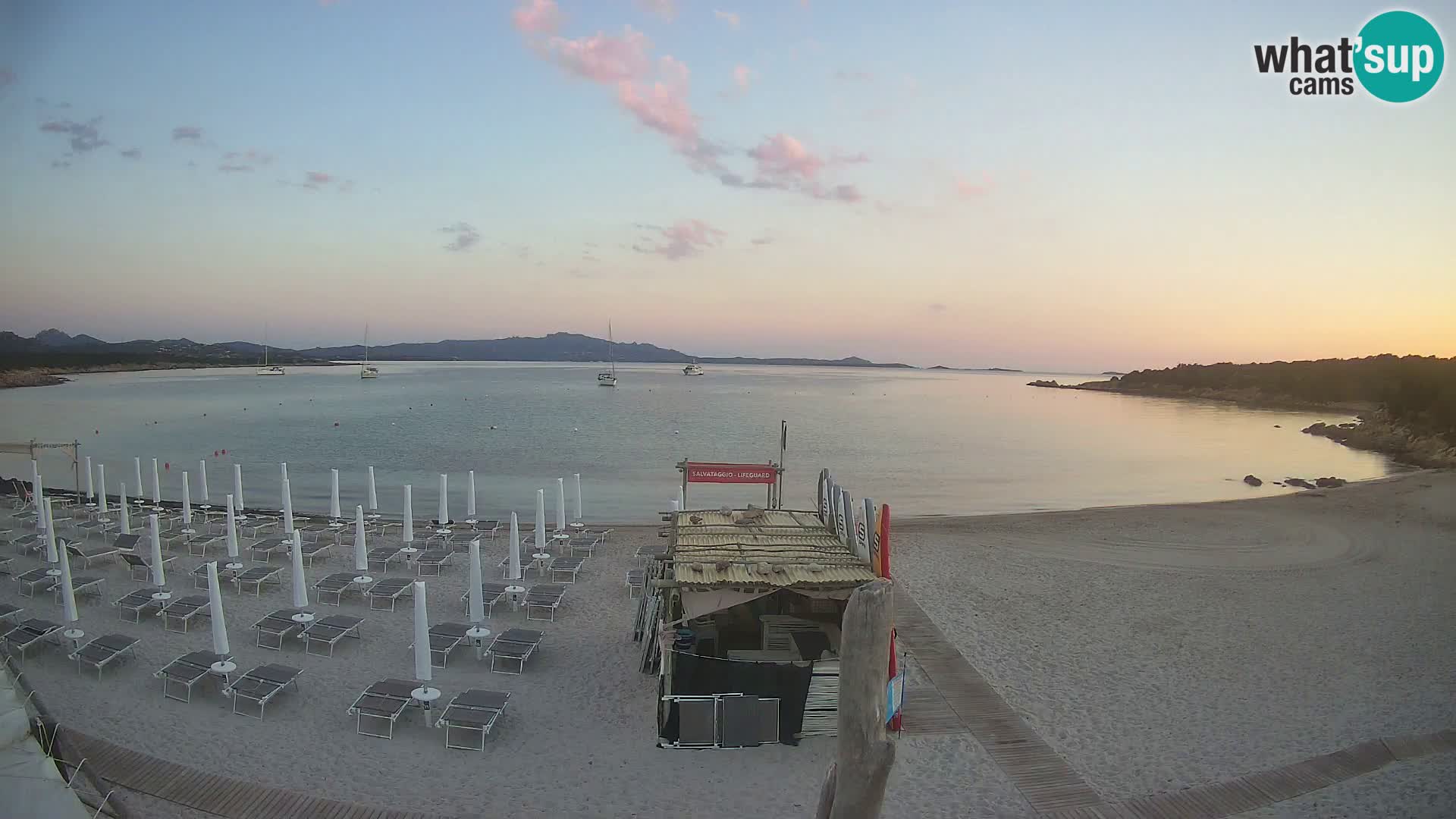 U živo plaža Cala Sabina – web kamera Golfo Aranci – Sardinija