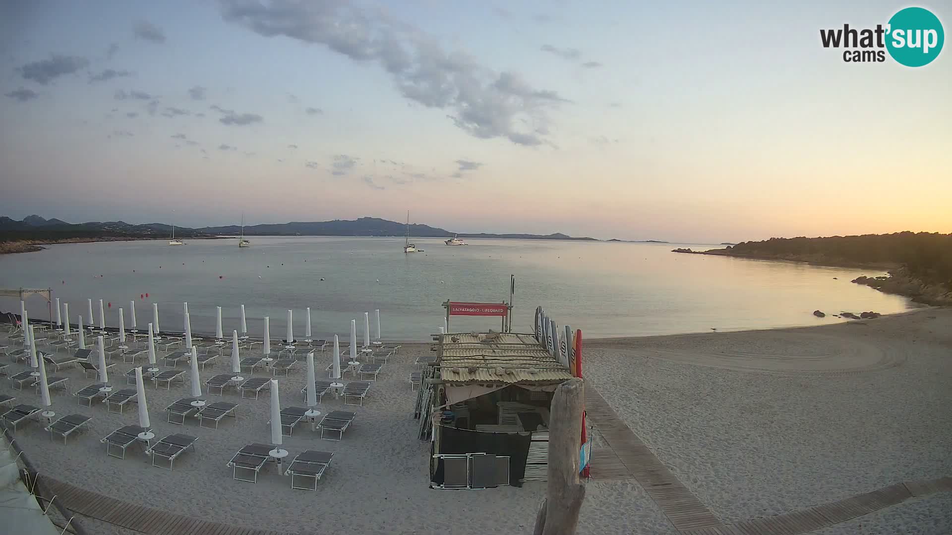 U živo plaža Cala Sabina – web kamera Golfo Aranci – Sardinija