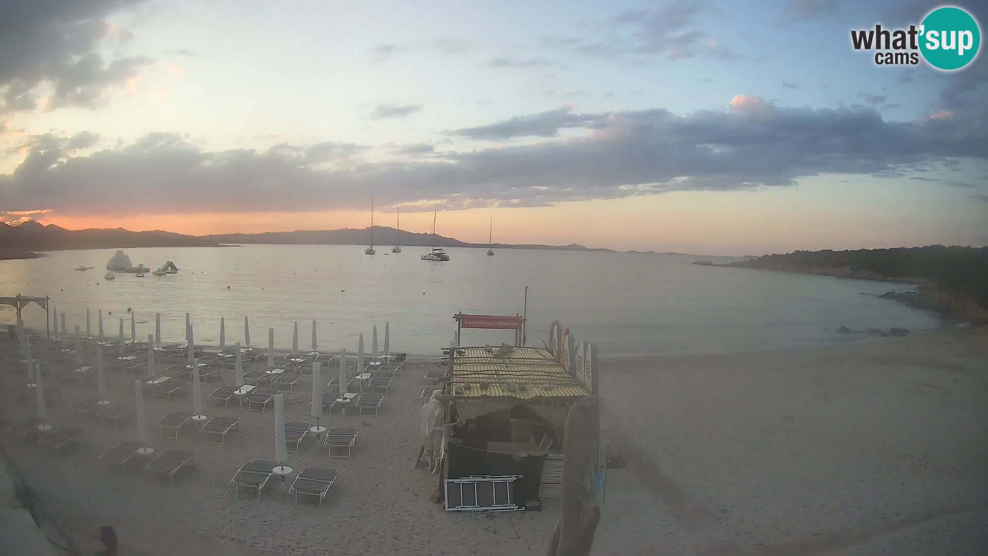 Live Cala Sabina plage – webcam Golfo Aranci – Sardaigne