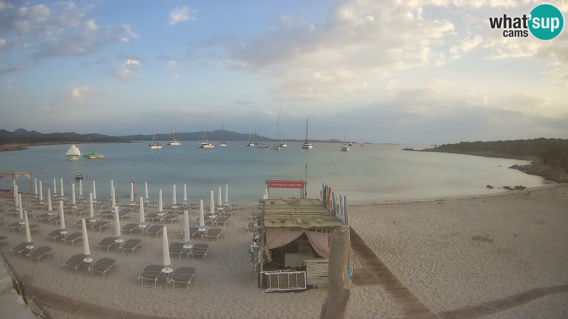 U živo plaža Cala Sabina – web kamera Golfo Aranci – Sardinija