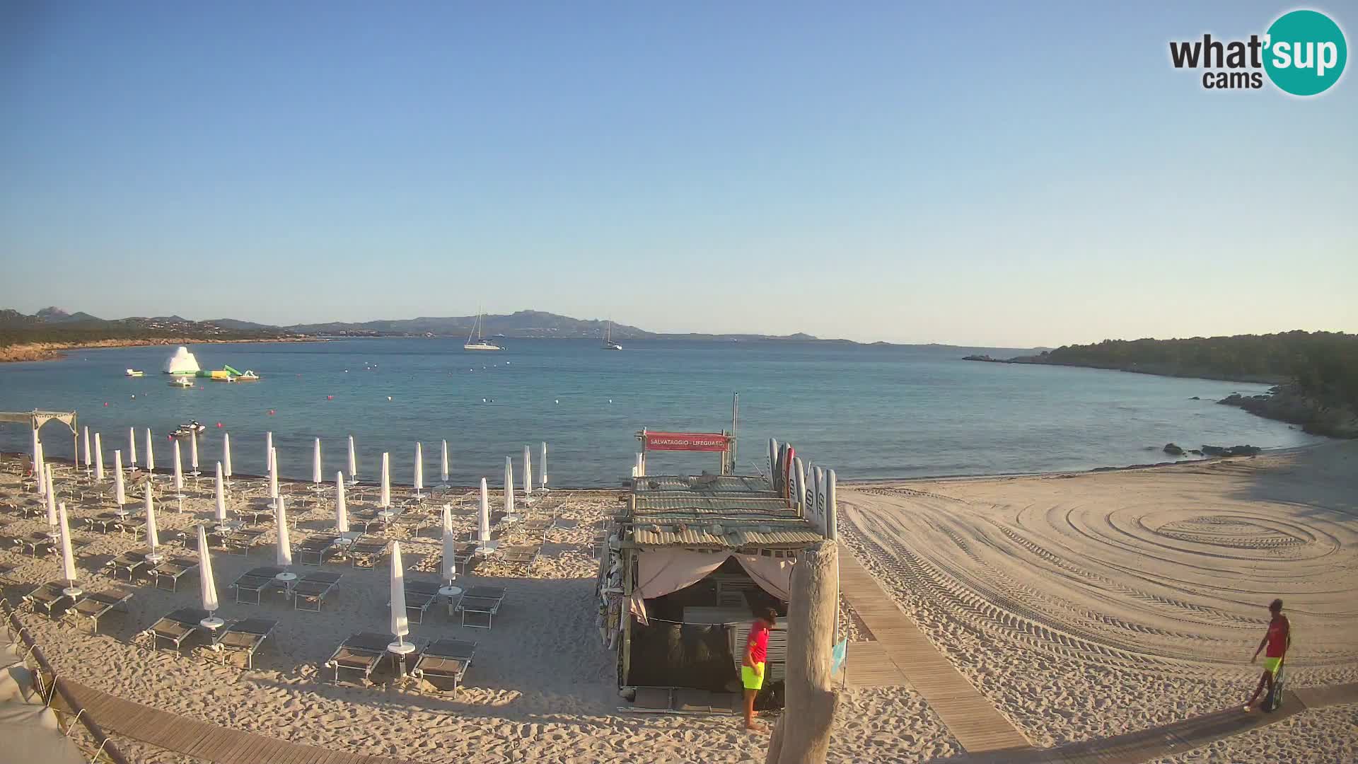 U živo plaža Cala Sabina – web kamera Golfo Aranci – Sardinija