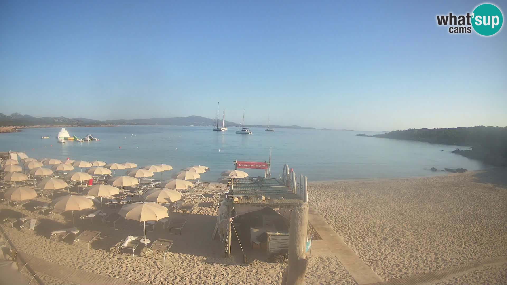 U živo plaža Cala Sabina – web kamera Golfo Aranci – Sardinija