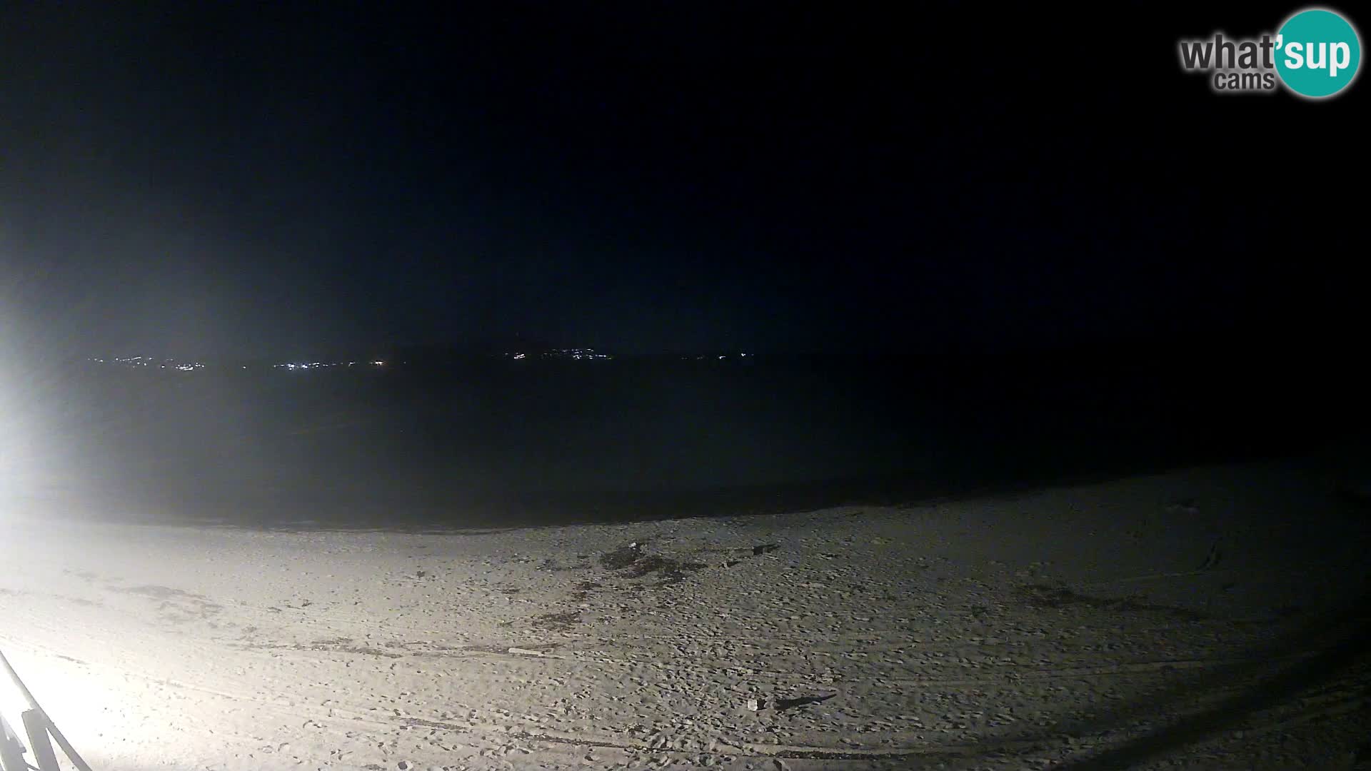 V živo plaža Cala Sabina – spletna kamera Golfo Aranci – Sardinija