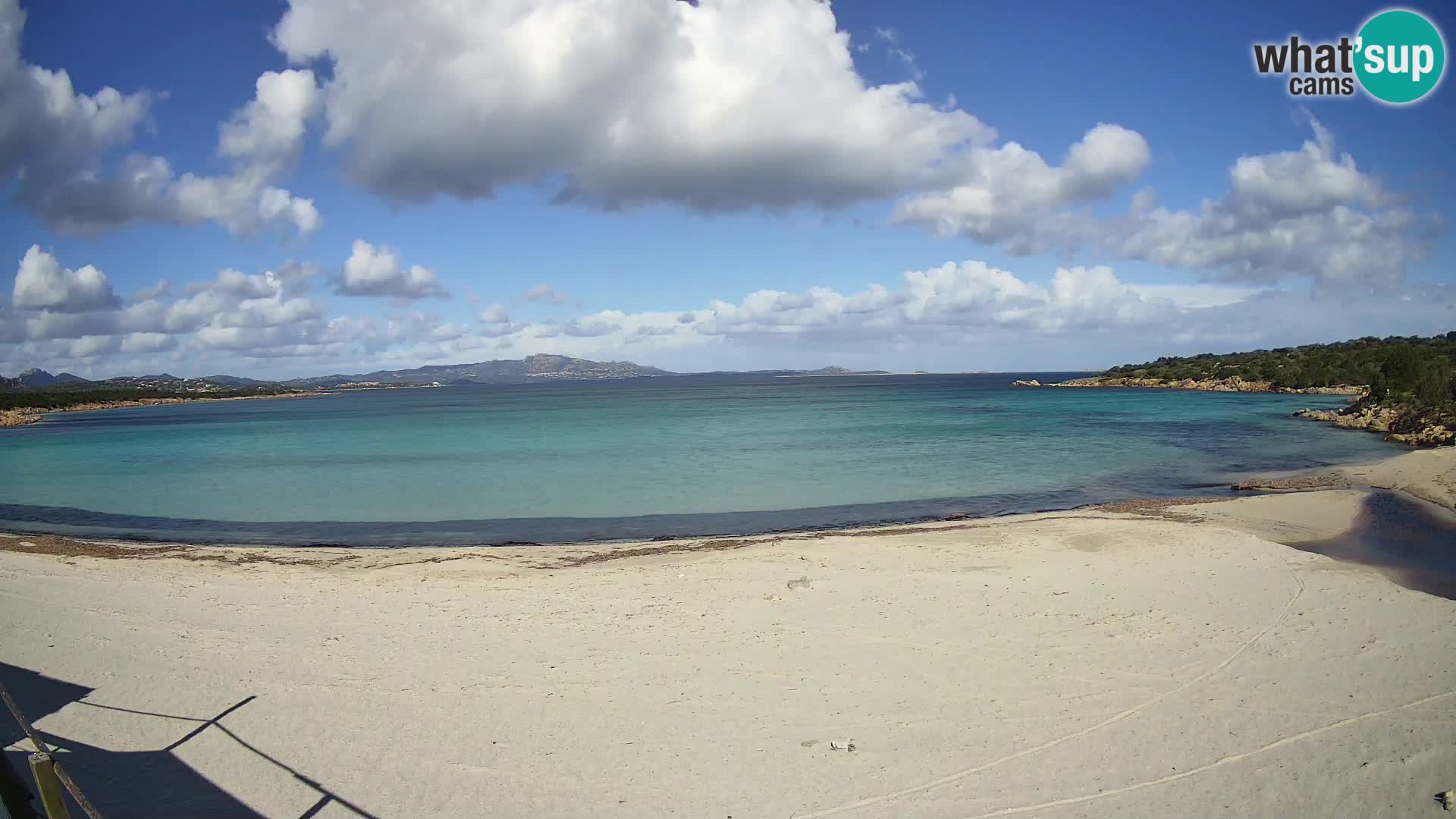 U živo plaža Cala Sabina – web kamera Golfo Aranci – Sardinija