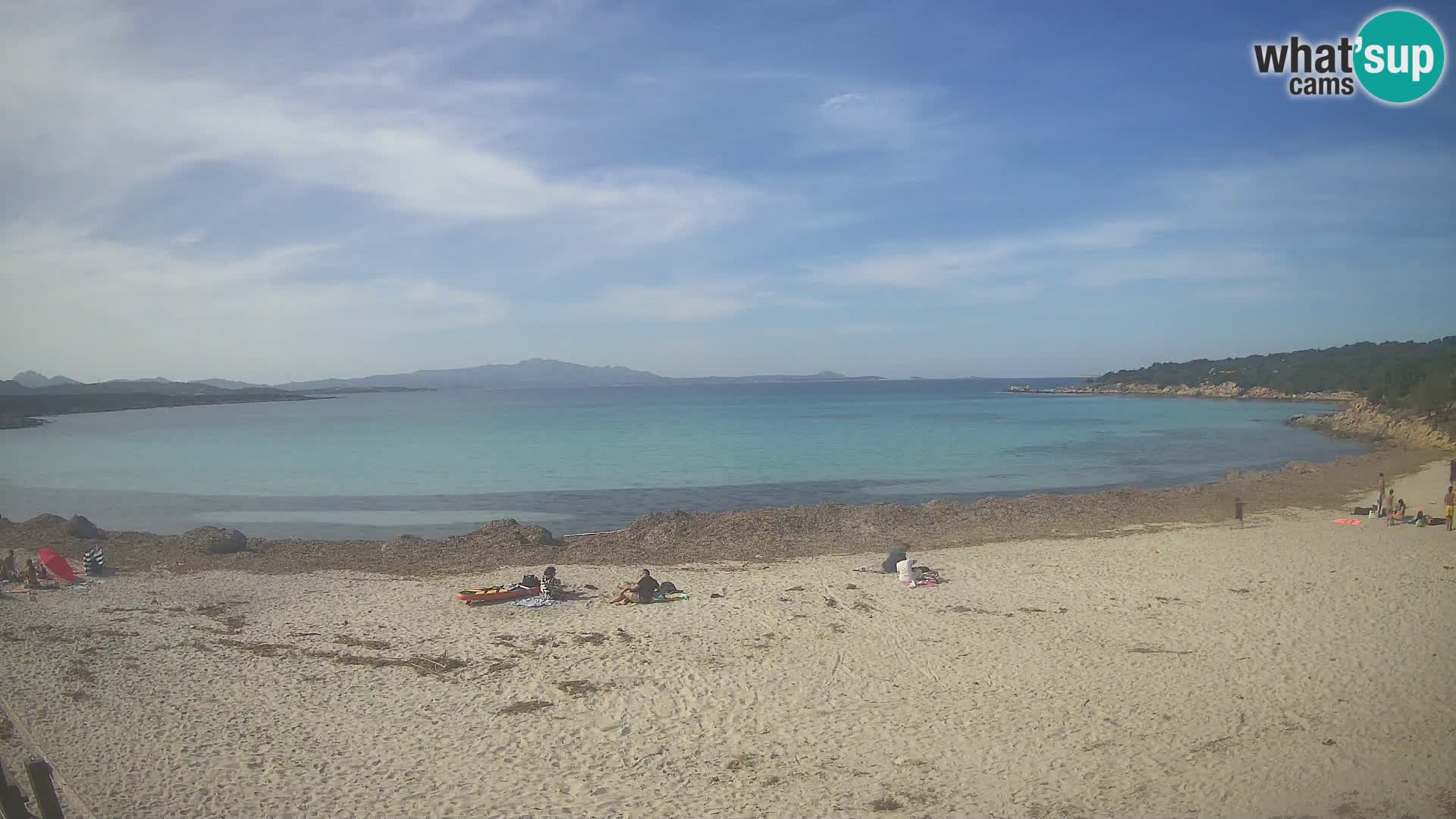 V živo plaža Cala Sabina – spletna kamera Golfo Aranci – Sardinija