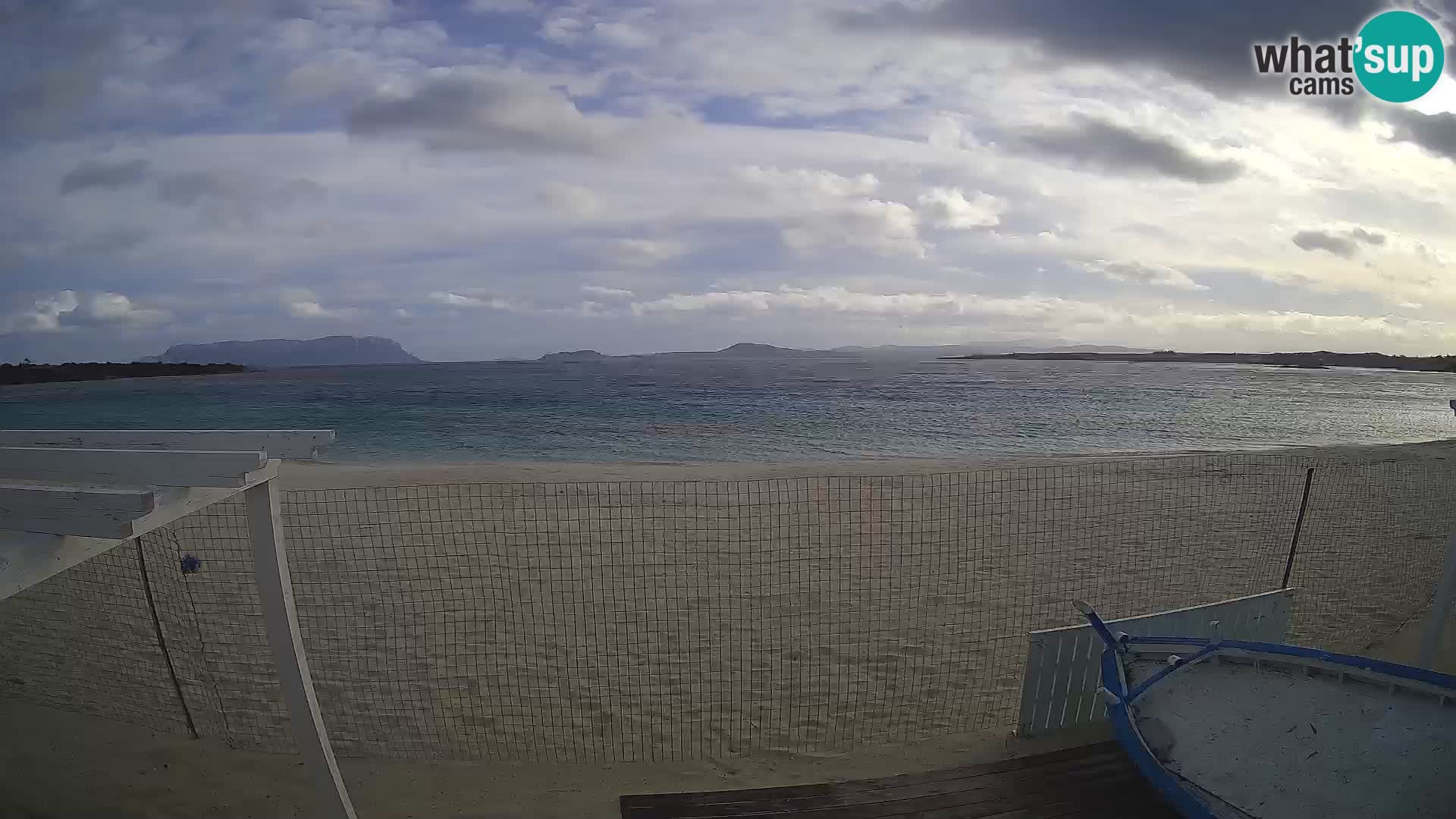 Spletana kamera Spiaggia Bianca – Golfo Aranci – Sardinija