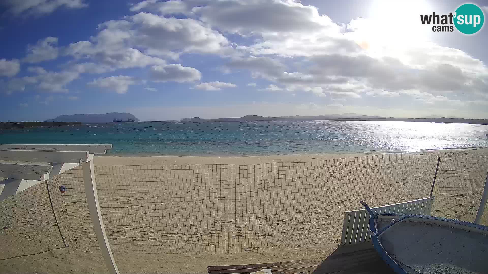 Spletana kamera Spiaggia Bianca – Golfo Aranci – Sardinija