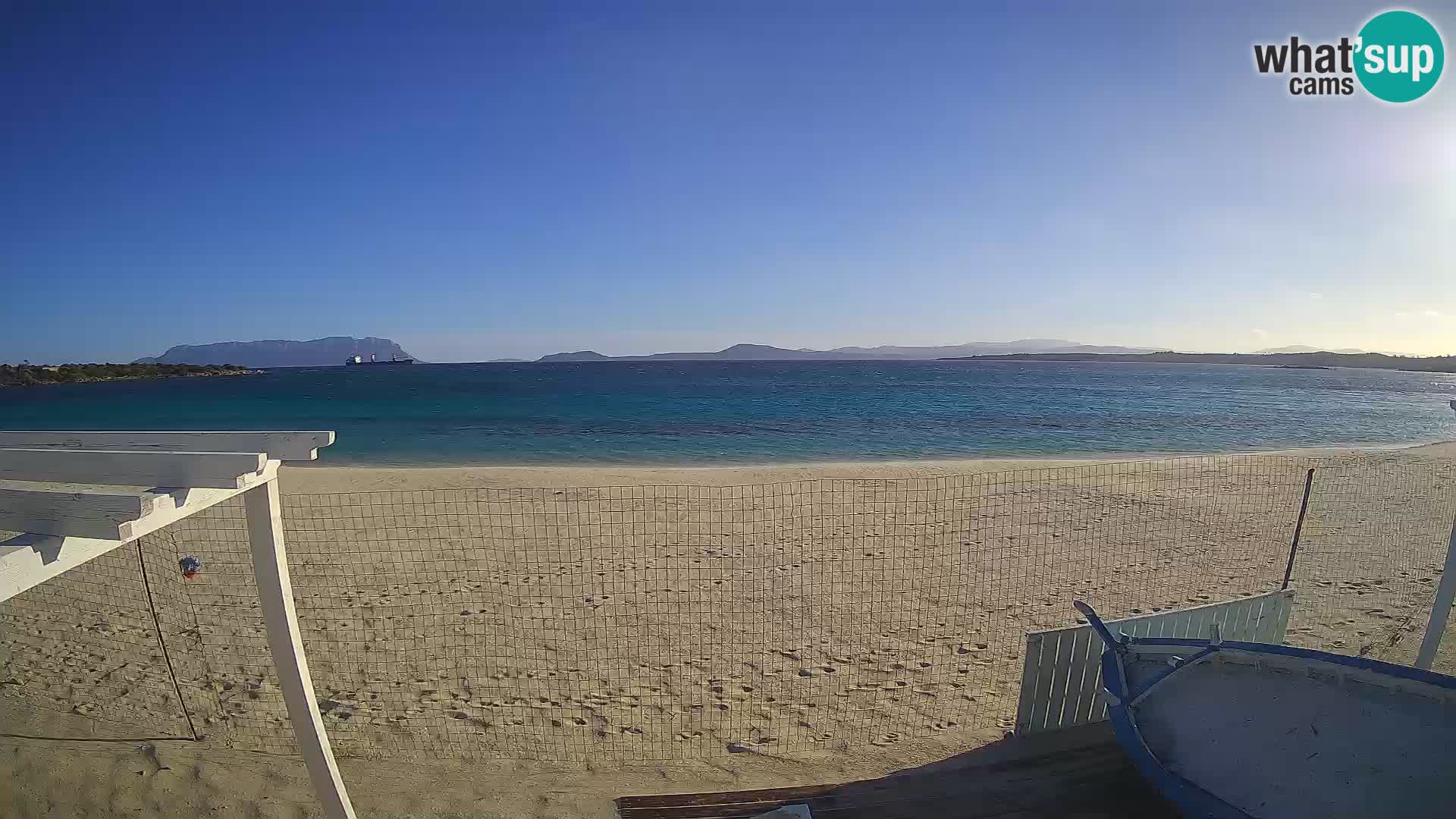 Spletana kamera Spiaggia Bianca – Golfo Aranci – Sardinija