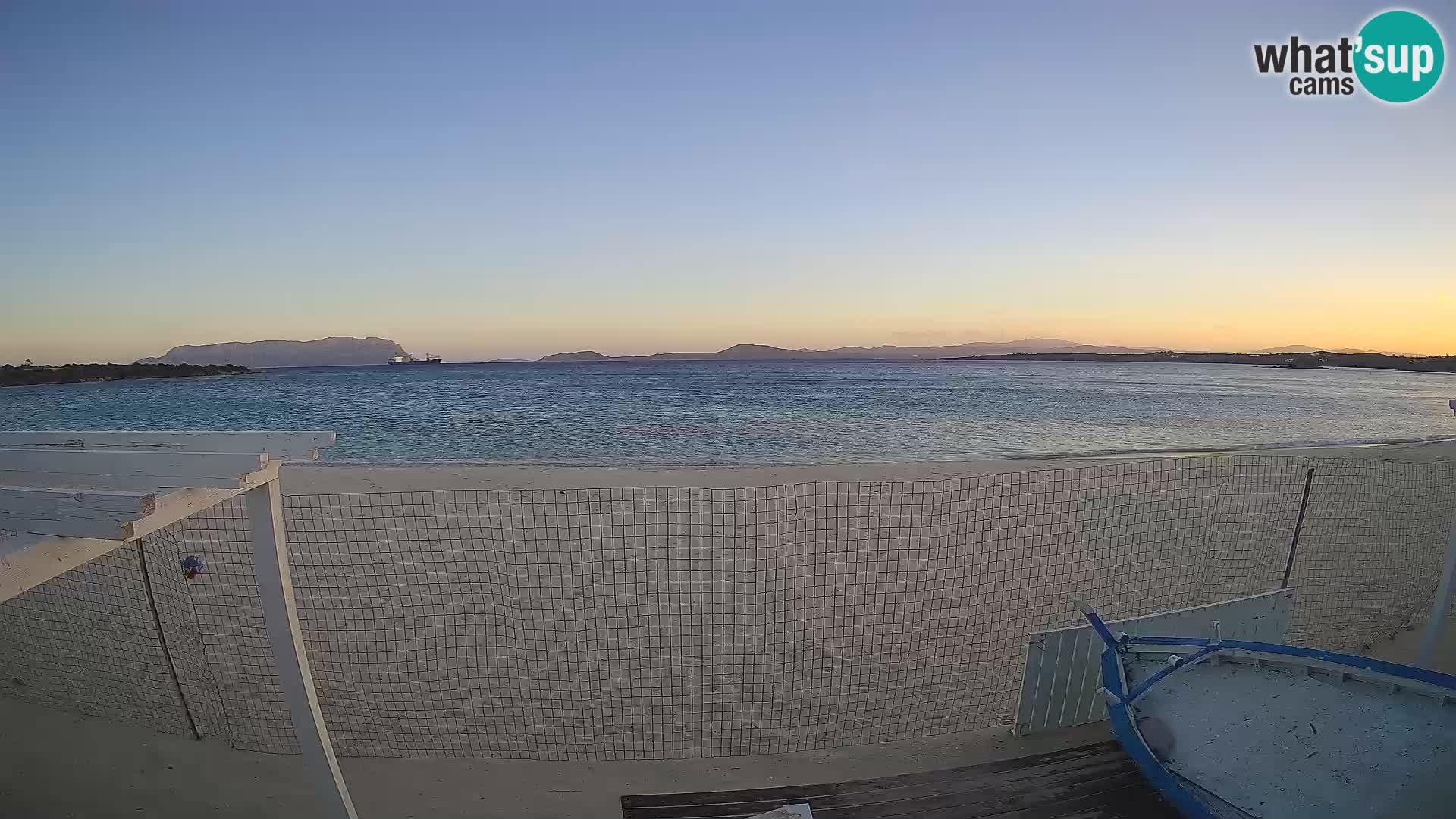 Spletana kamera Spiaggia Bianca – Golfo Aranci – Sardinija