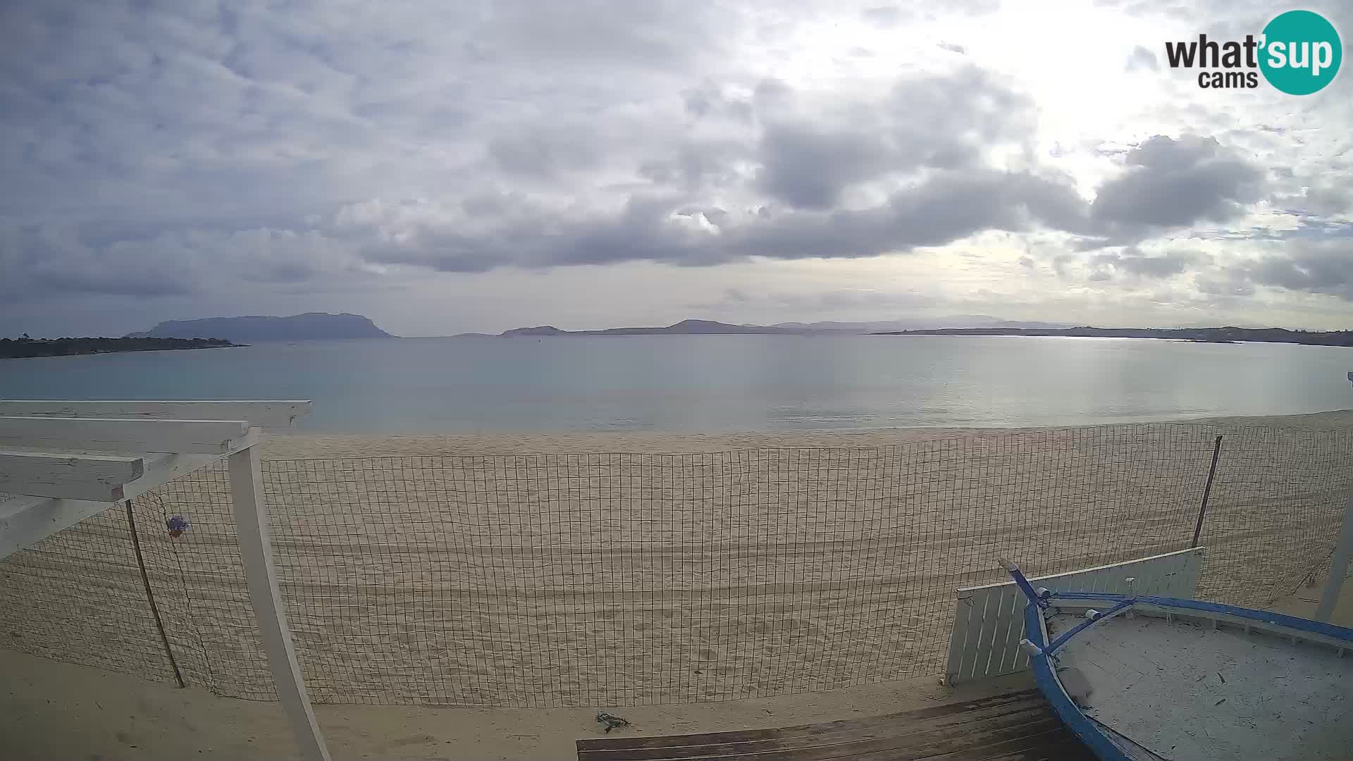 Spletana kamera Spiaggia Bianca – Golfo Aranci – Sardinija