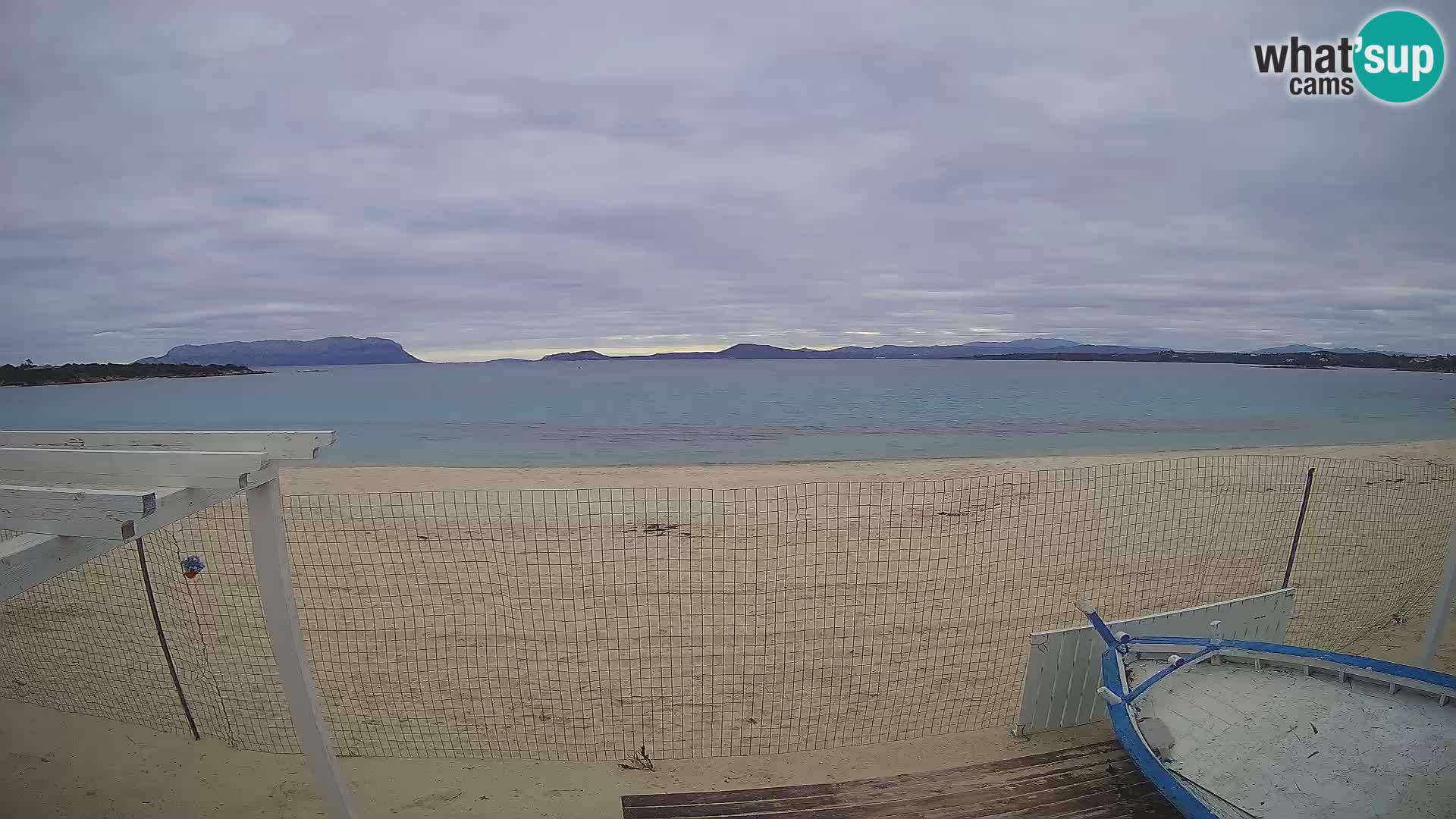 Spletana kamera Spiaggia Bianca – Golfo Aranci – Sardinija