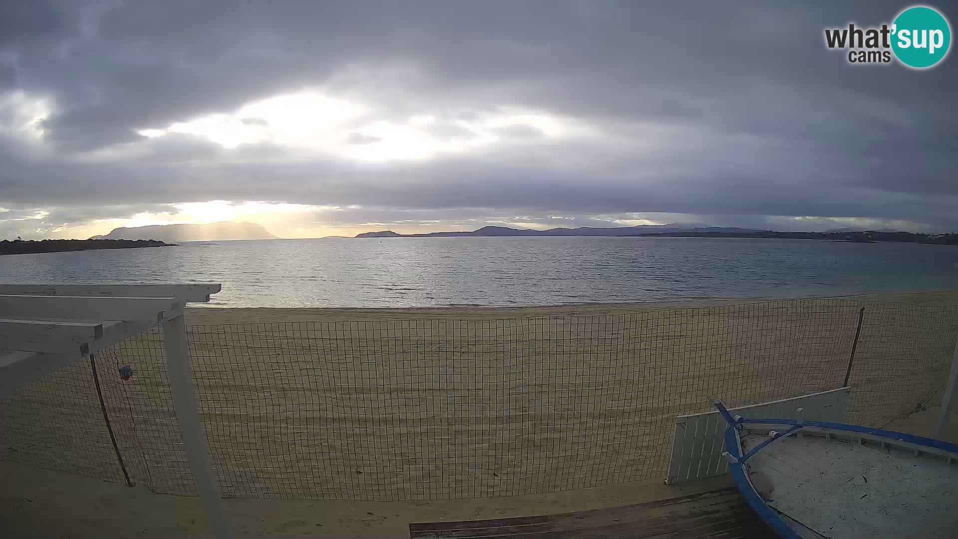 Spletana kamera Spiaggia Bianca – Golfo Aranci – Sardinija