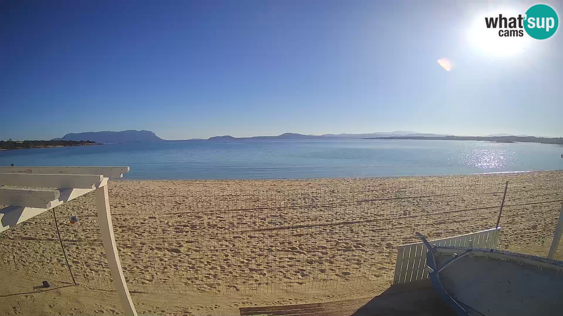 Spletana kamera Spiaggia Bianca – Golfo Aranci – Sardinija