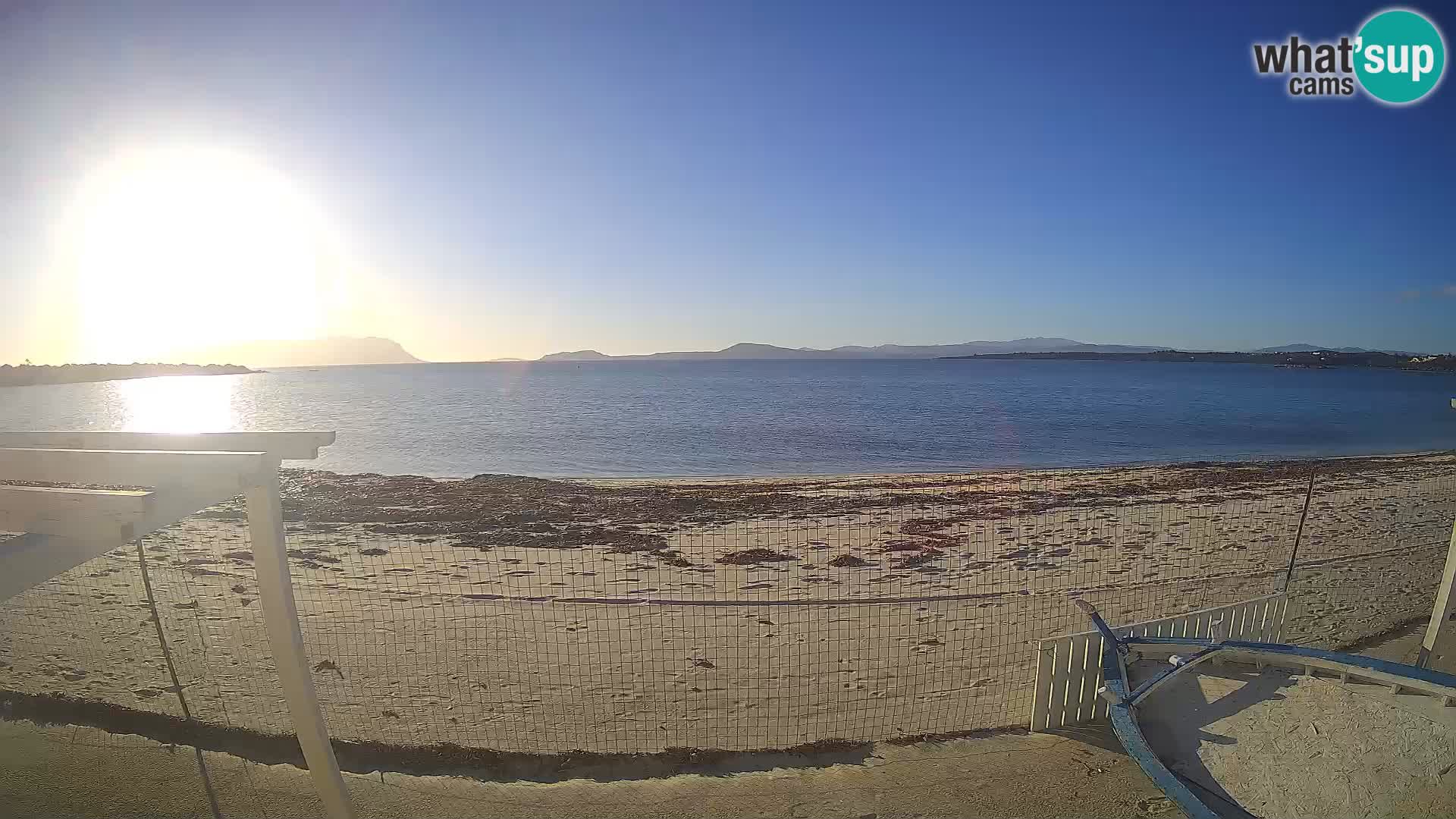 Spletana kamera Spiaggia Bianca – Golfo Aranci – Sardinija