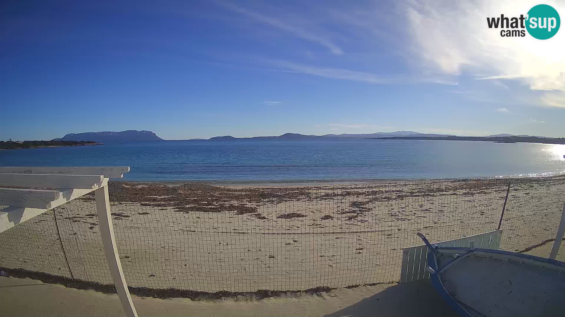 Spletana kamera Spiaggia Bianca – Golfo Aranci – Sardinija